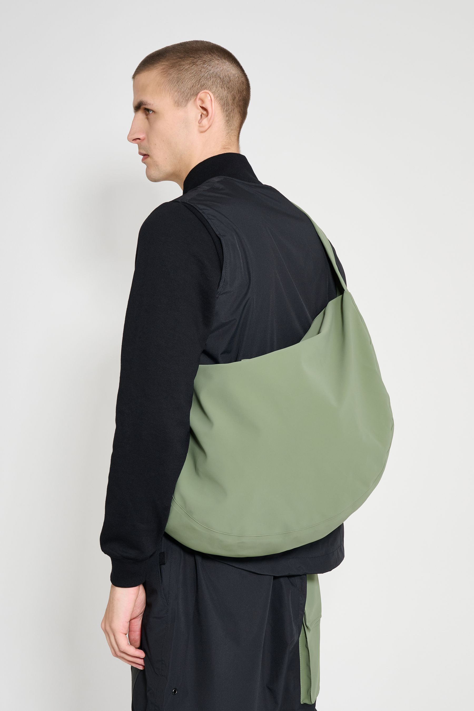 stutterheim adam bag matte dry green accessories bags crossbody-bags