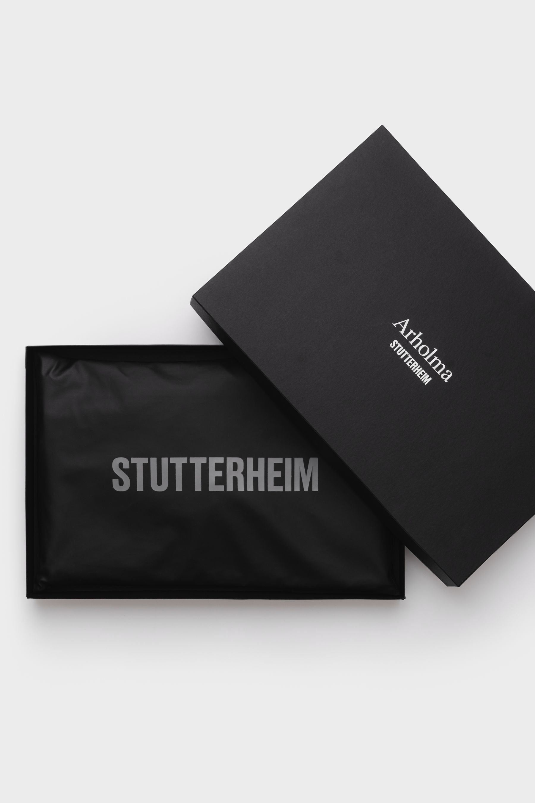 stutterheim arholma raincoat black men jackets raincoats