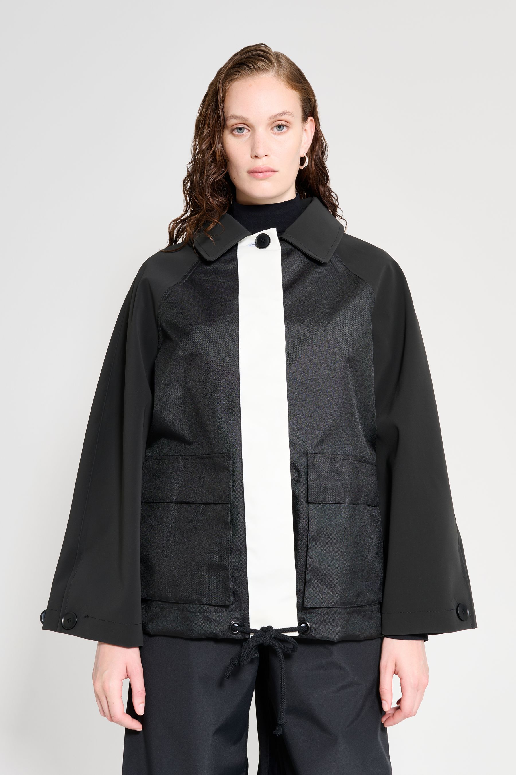 stutterheim bandhagen patch black/black/white women jackets