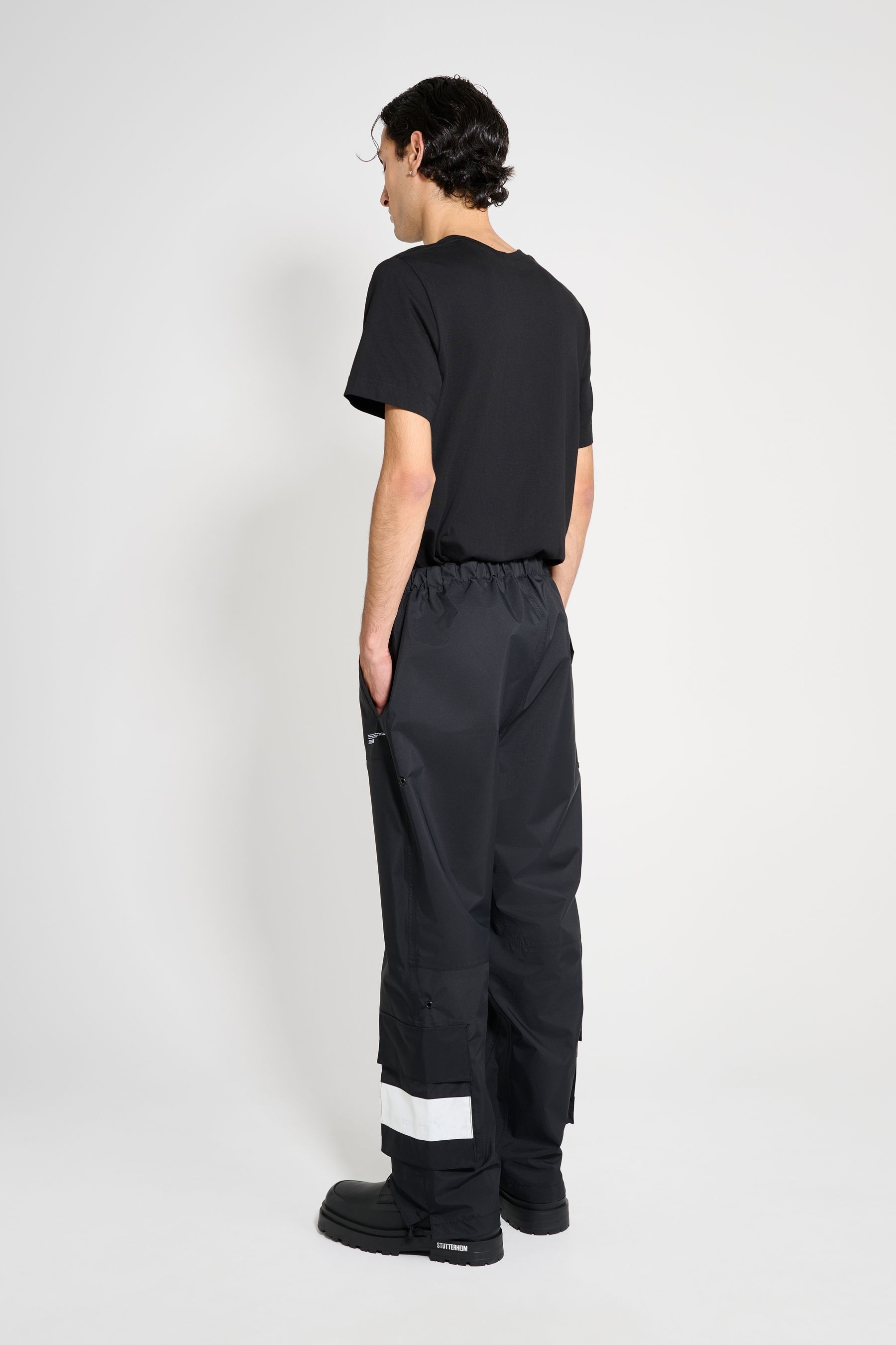stutterheim bash pocket trousers black men