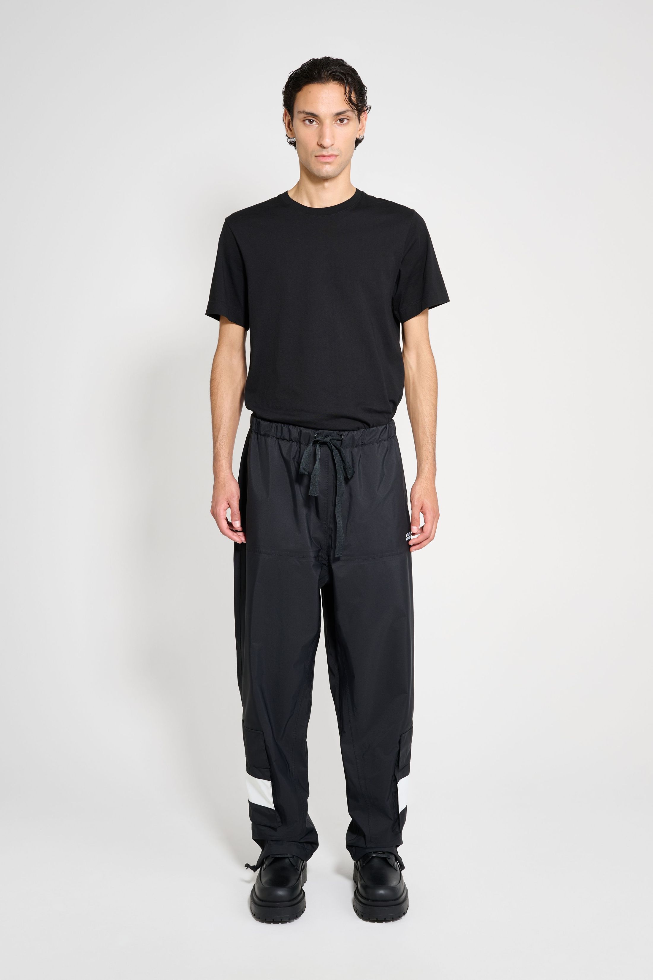 stutterheim bash pocket trousers black men