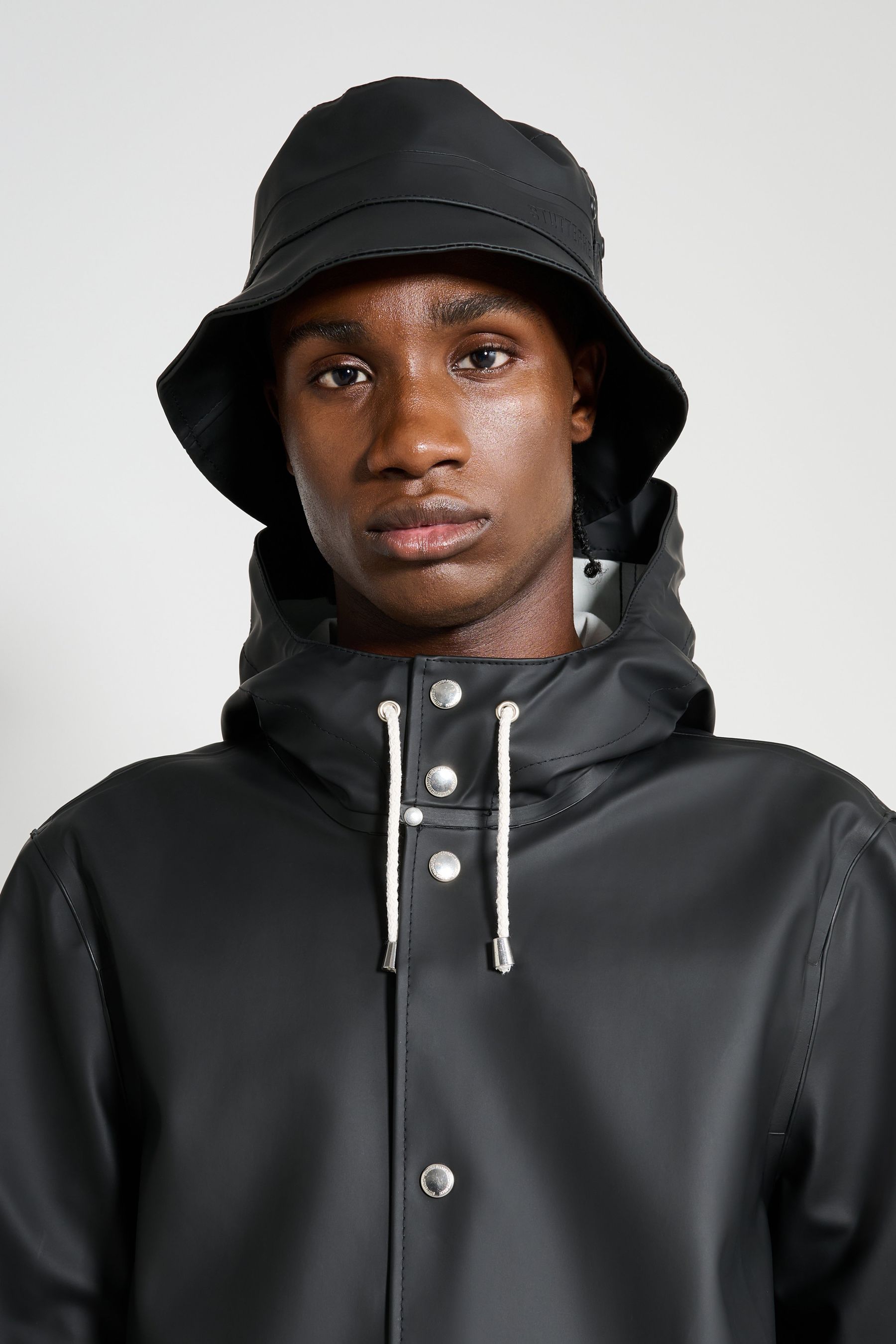 stutterheim beckholmen bucket hat black accessories hats-and-scarves bucket-hats
