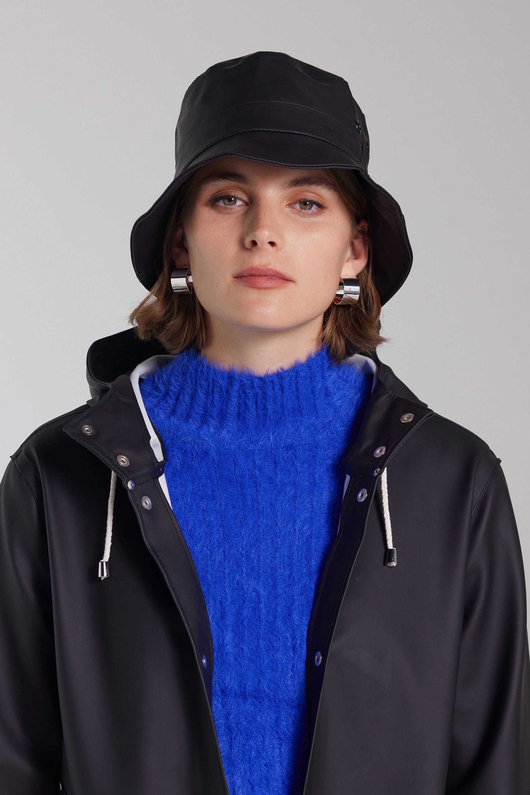 stutterheim beckholmen bucket hat black accessories hats-and-scarves bucket-hats