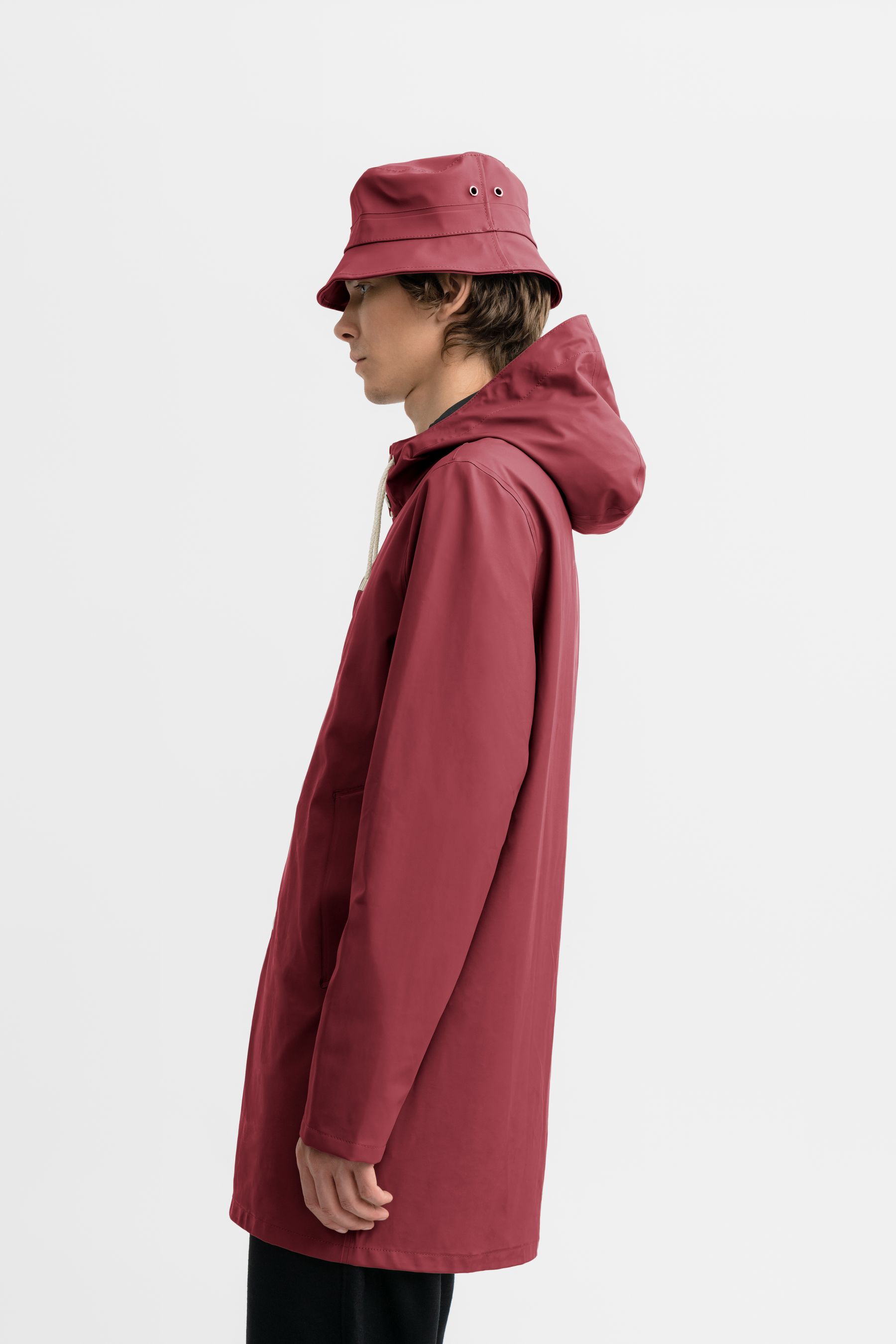 stutterheim beckholmen bucket hat burgundy accessories hats-and-scarves bucket-hats