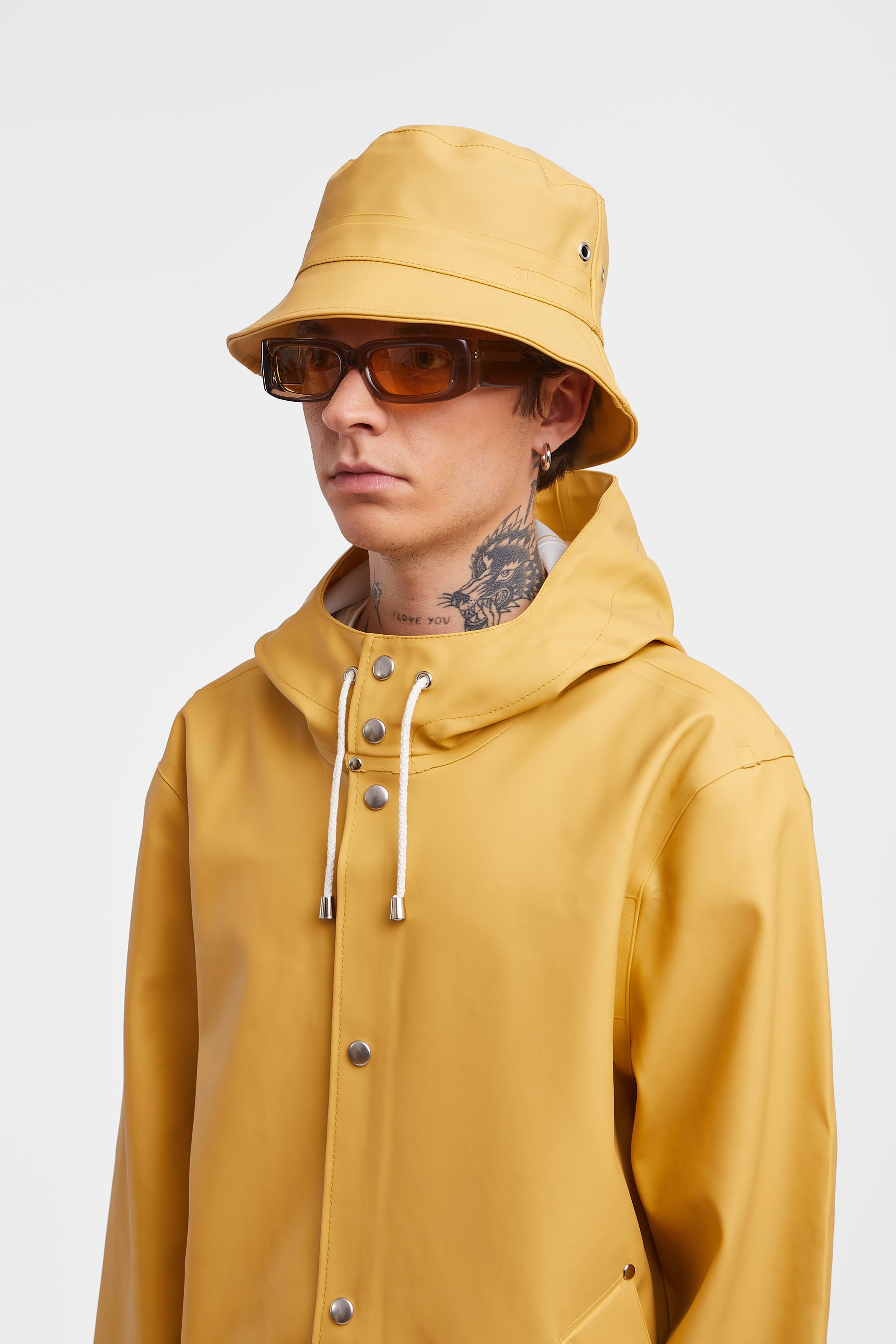 stutterheim beckholmen bucket hat chai accessories hats-and-scarves bucket-hats