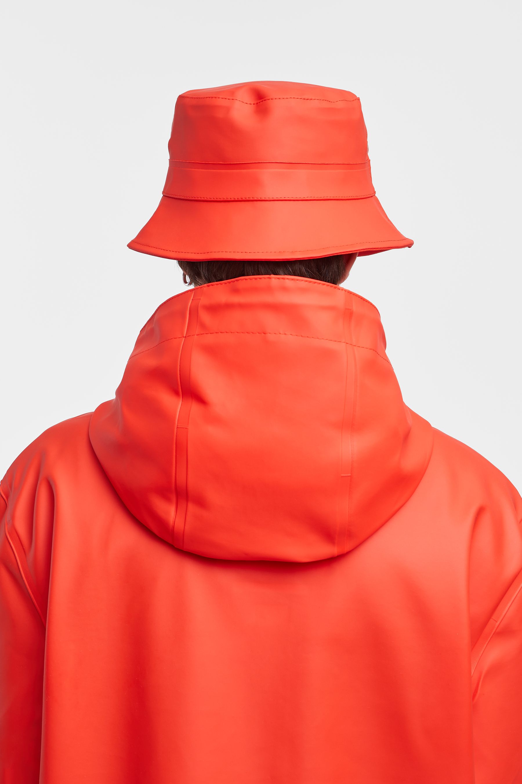 stutterheim beckholmen bucket hat fade red accessories hats-and-scarves bucket-hats