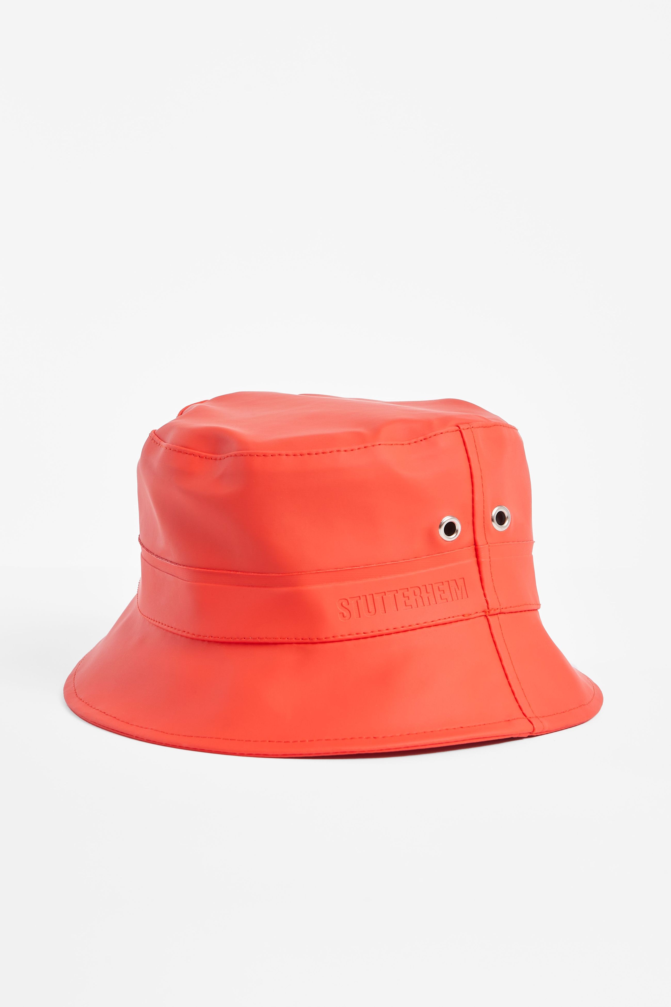 stutterheim beckholmen bucket hat fade red accessories hats-and-scarves bucket-hats