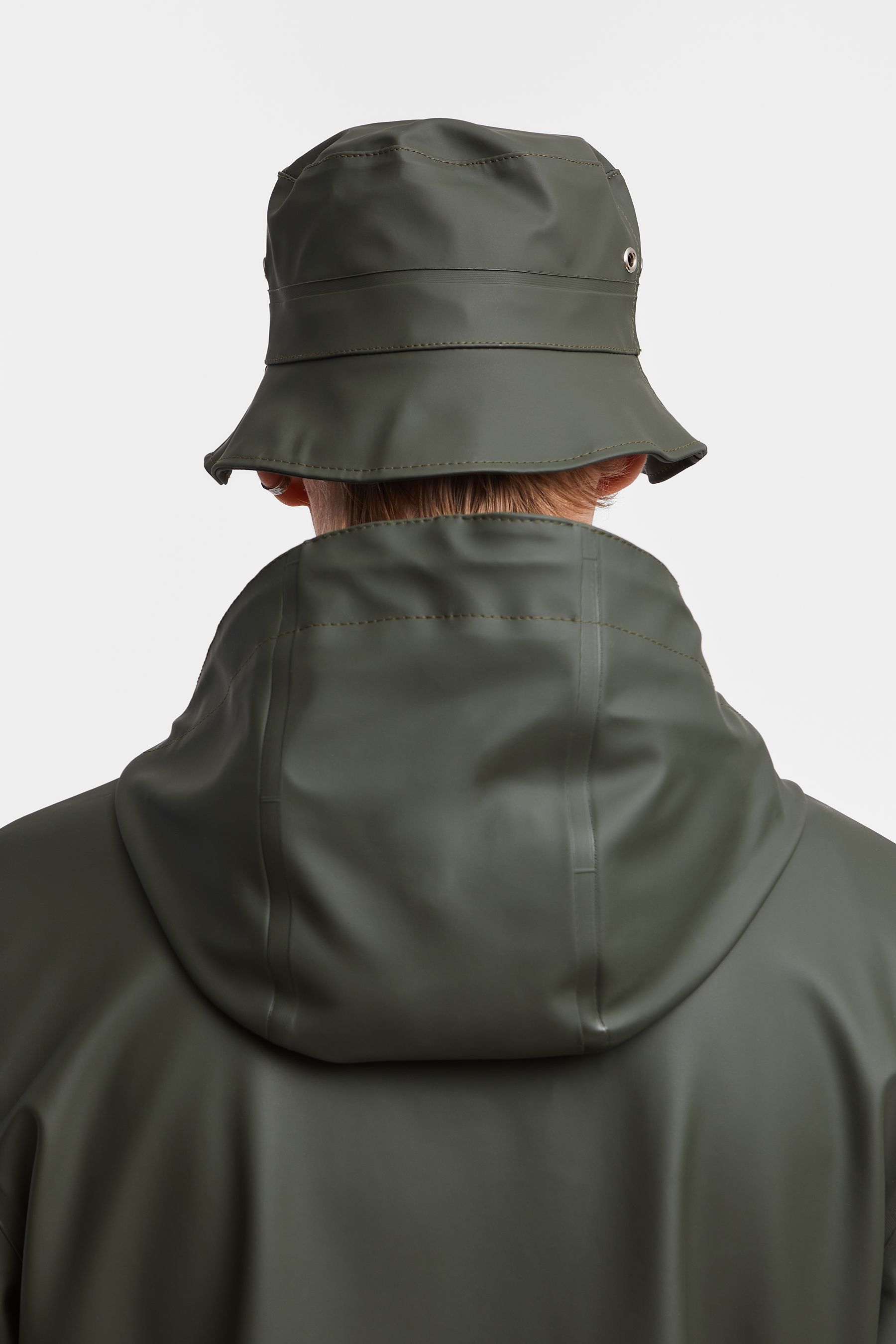 stutterheim beckholmen bucket hat green accessories hats-and-scarves bucket-hats