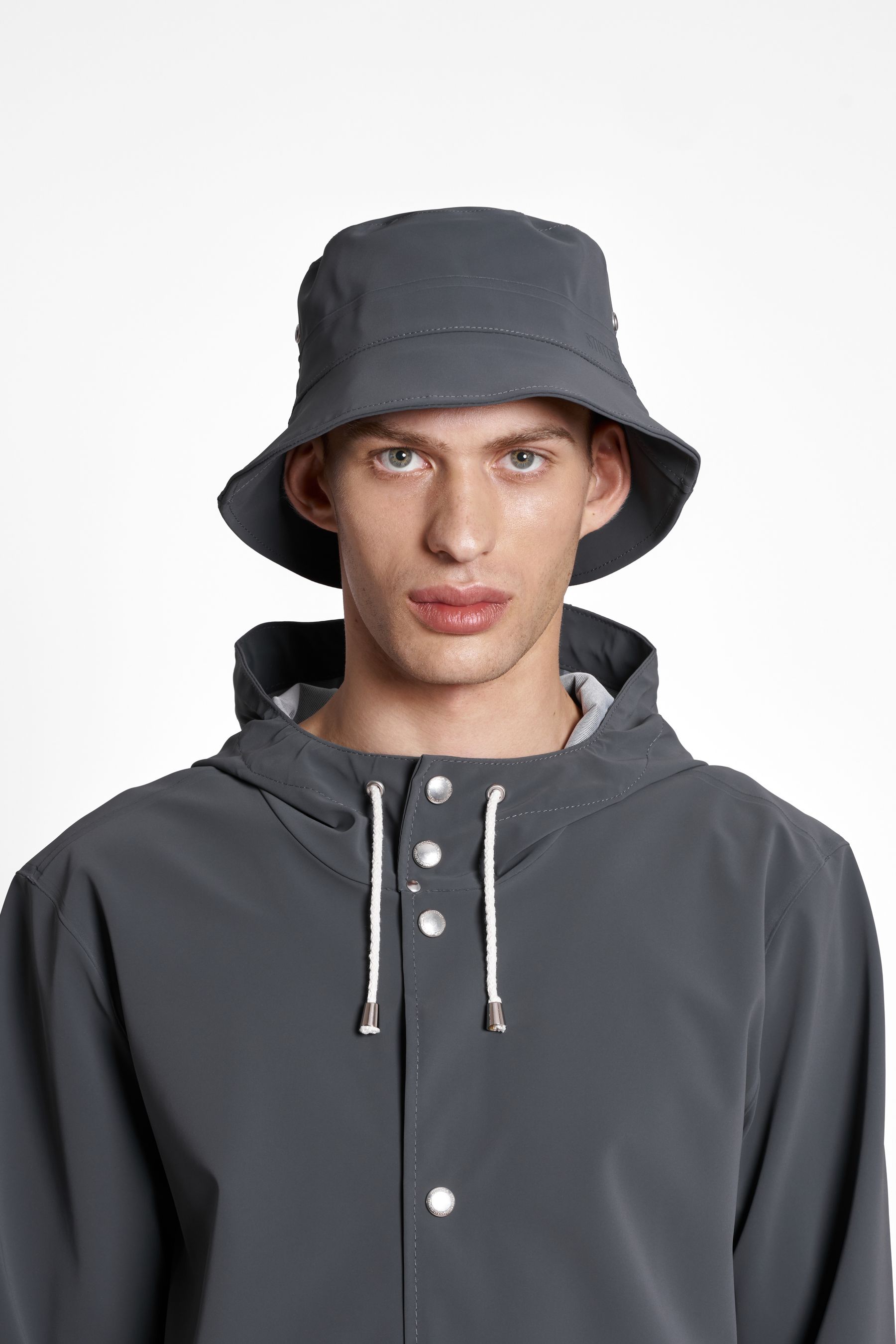 stutterheim beckholmen matte bucket hat charcoal accessories hats-and-scarves bucket-hats