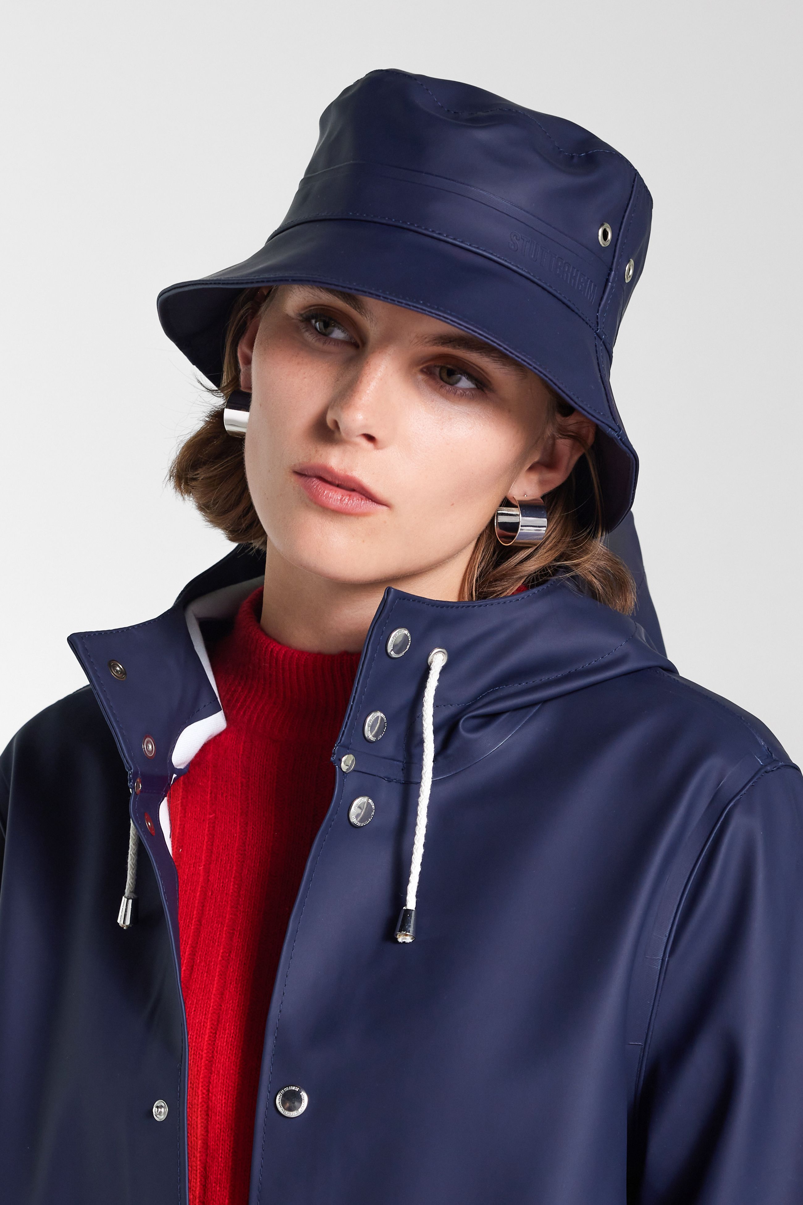 stutterheim beckholmen bucket hat navy accessories hats-and-scarves bucket-hats