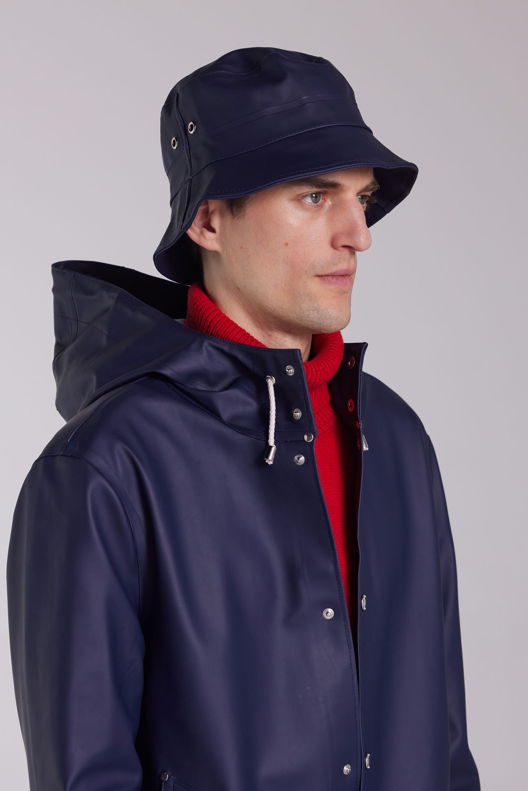 stutterheim beckholmen bucket hat navy accessories hats-and-scarves bucket-hats