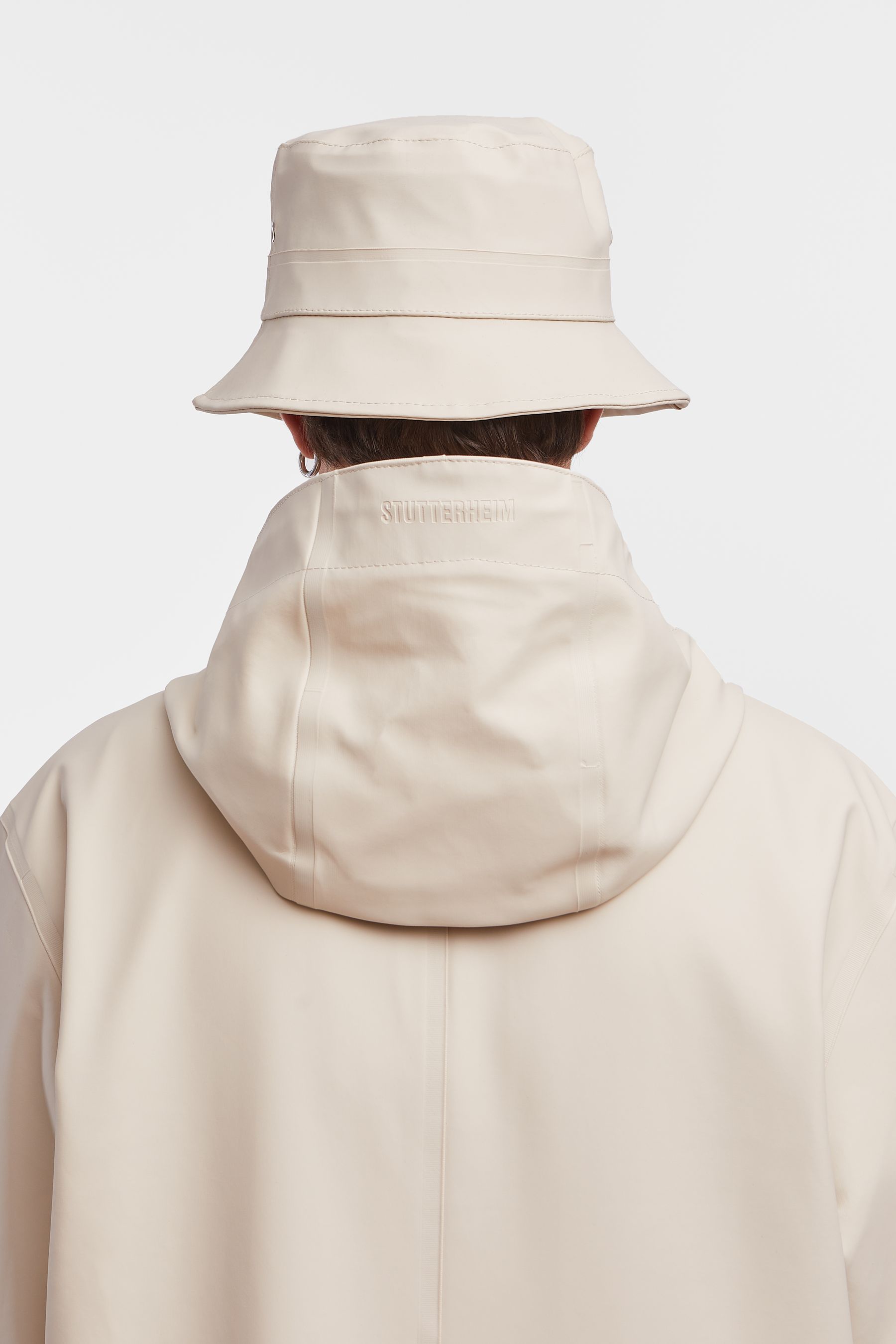 stutterheim beckholmen bucket hat oyster accessories hats-and-scarves bucket-hats