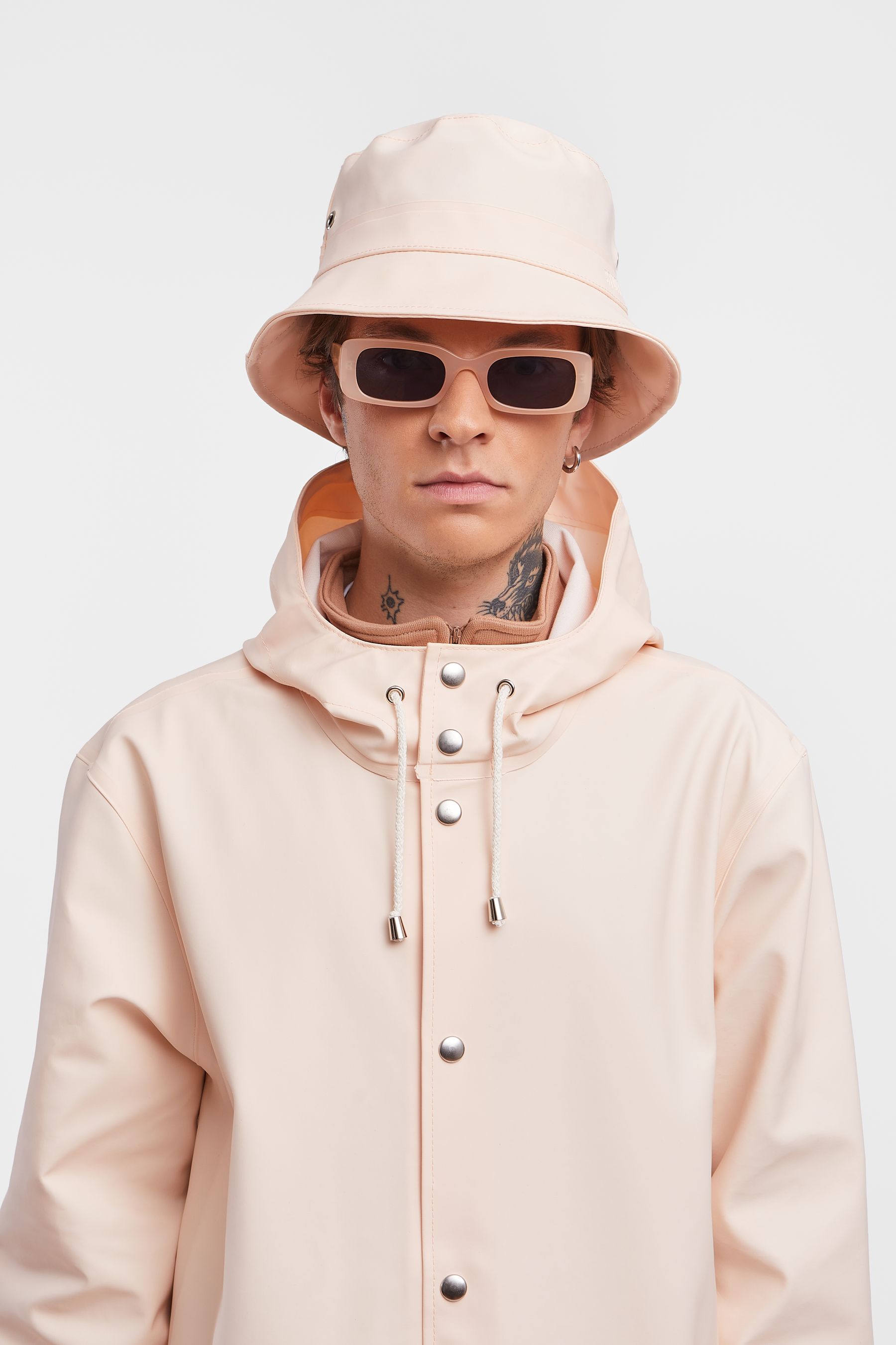 stutterheim beckholmen bucket hat peach accessories hats-and-scarves bucket-hats