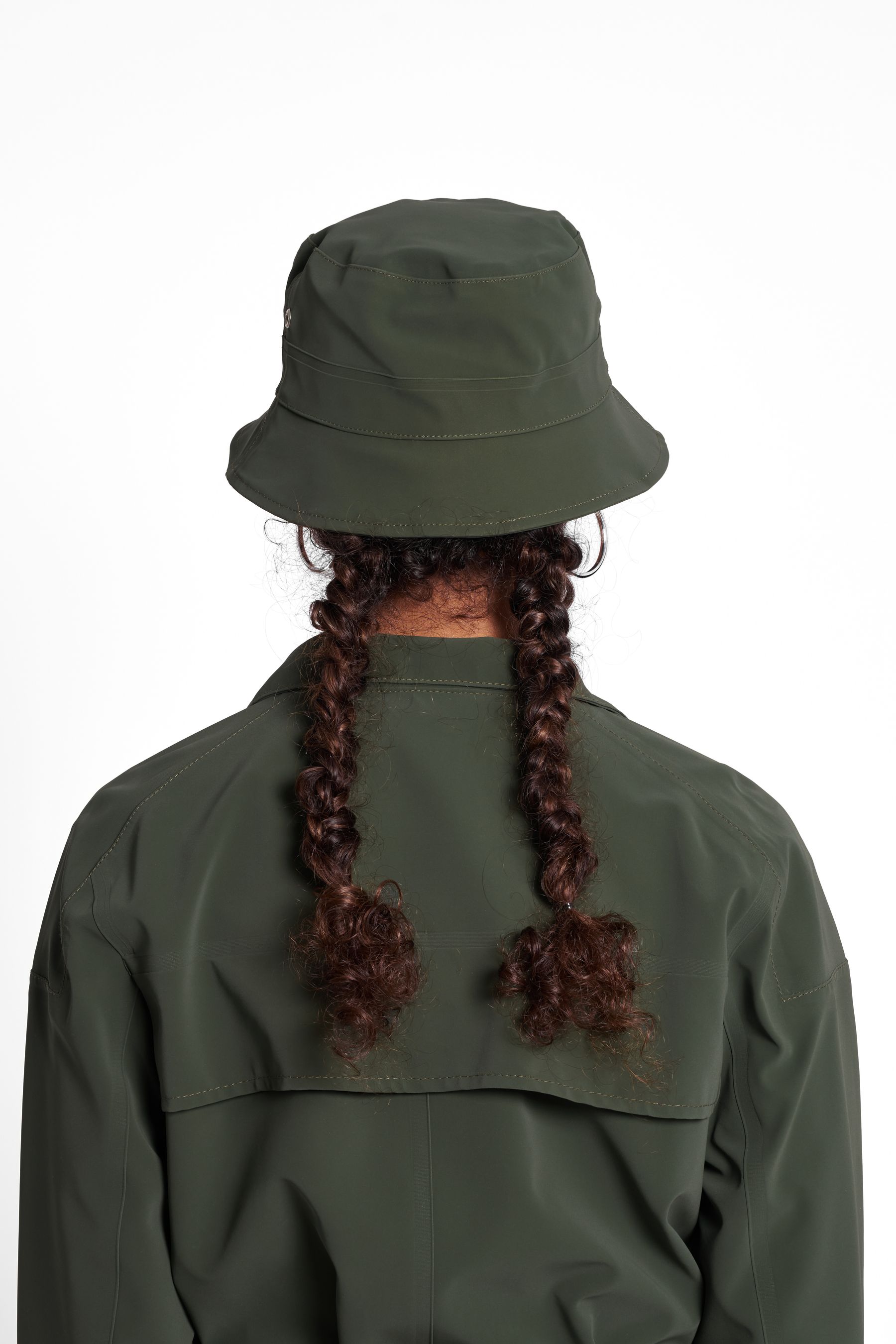 stutterheim beckholmen matte bucket hat green accessories hats-and-scarves bucket-hats