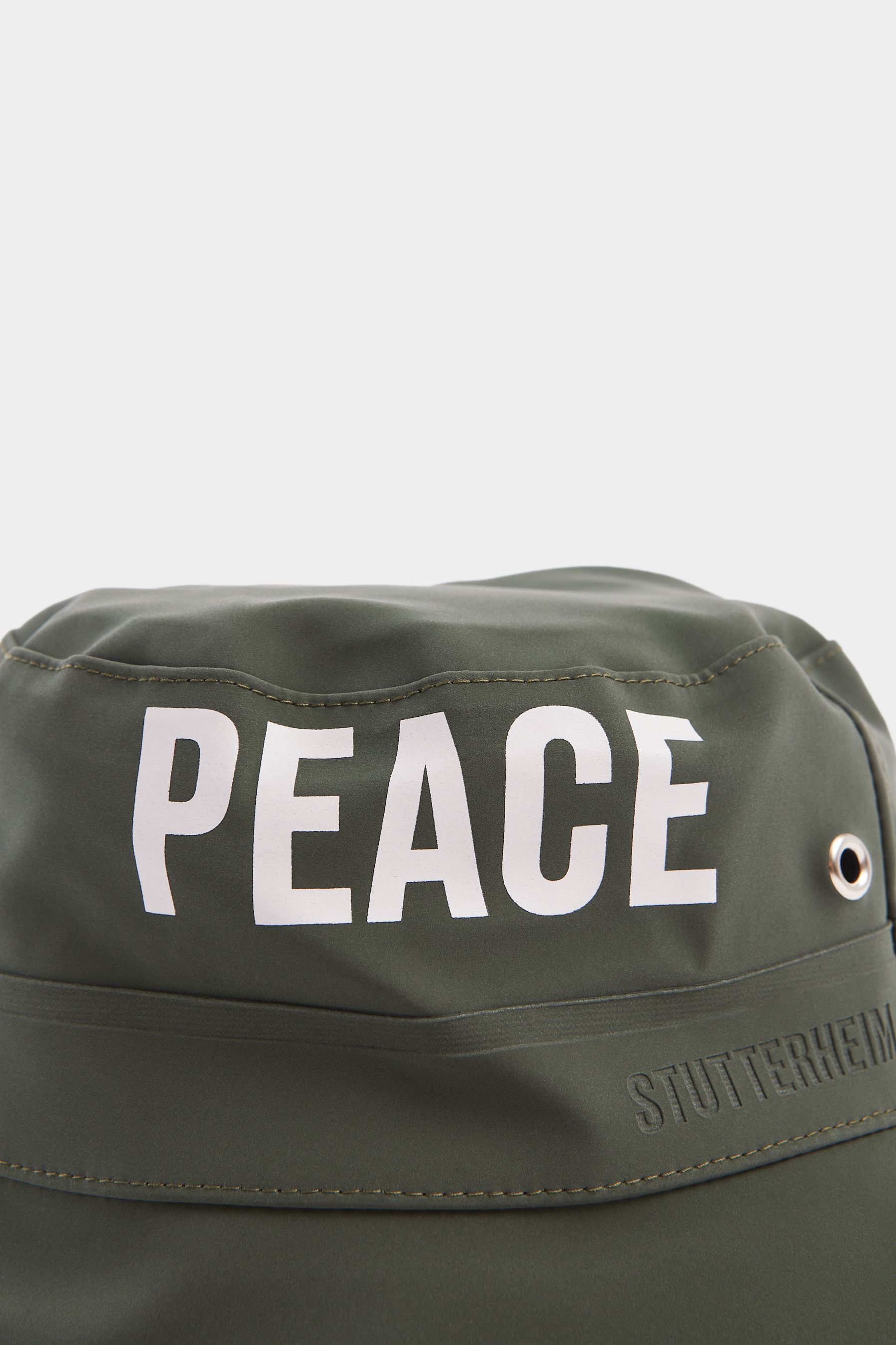 stutterheim beckholmen matte bucket hat dark green accessories hats-and-scarves bucket-hats