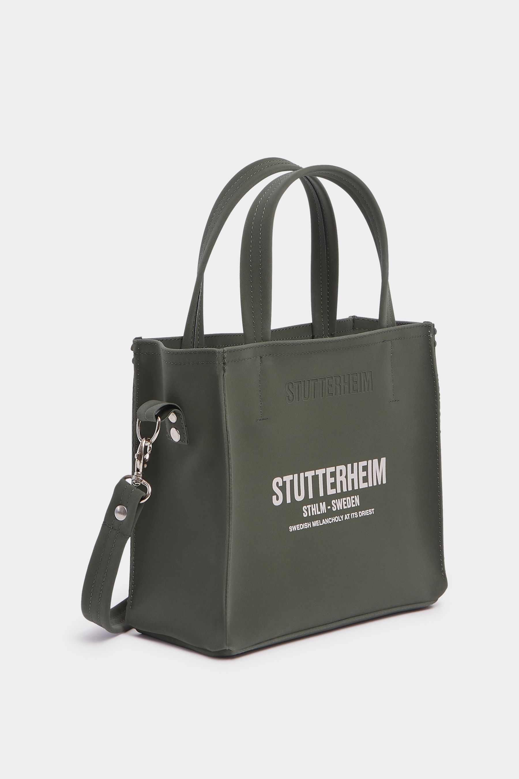 stutterheim biblio bag green accessories bags handbags