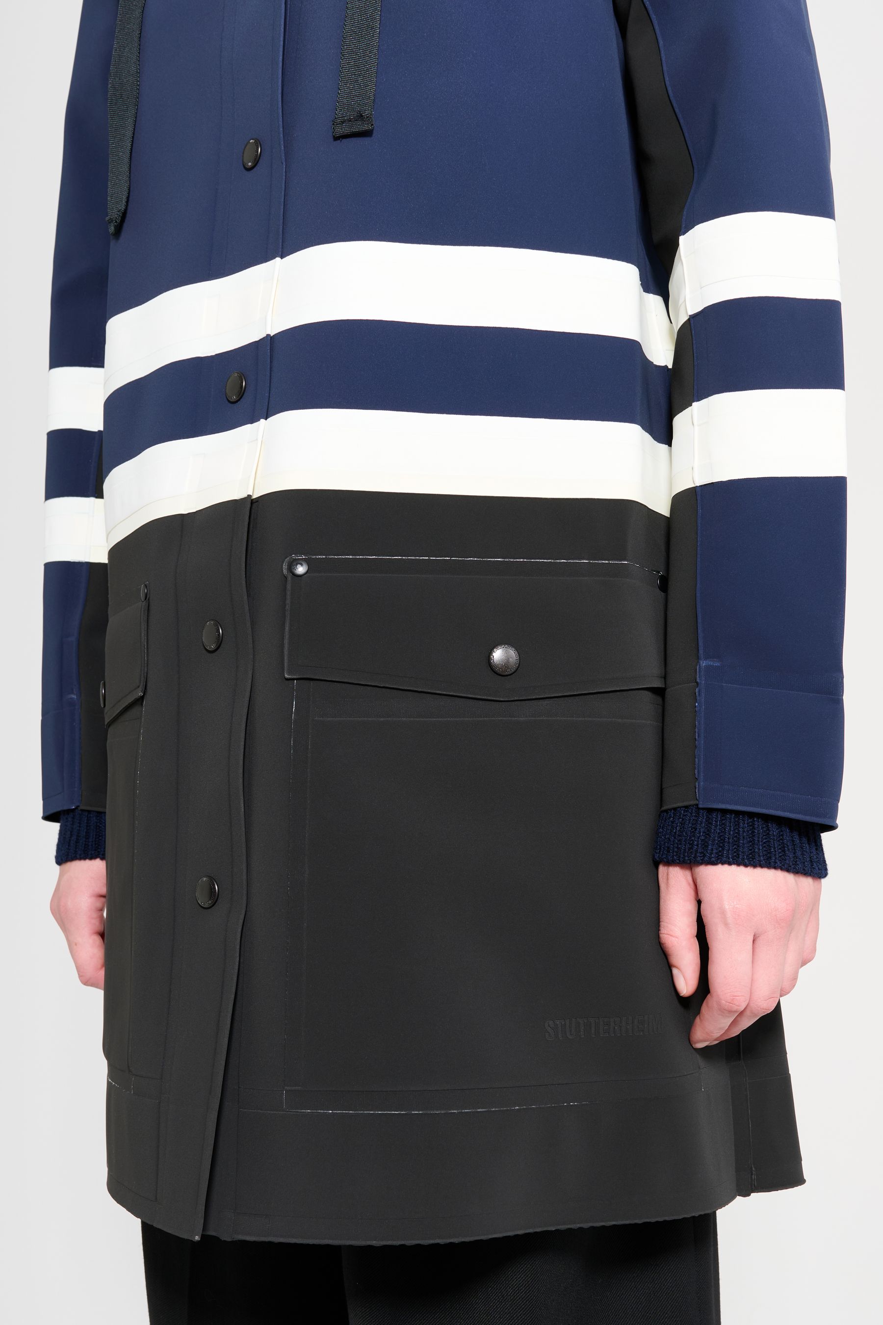 stutterheim blackeberg black/navy/white product