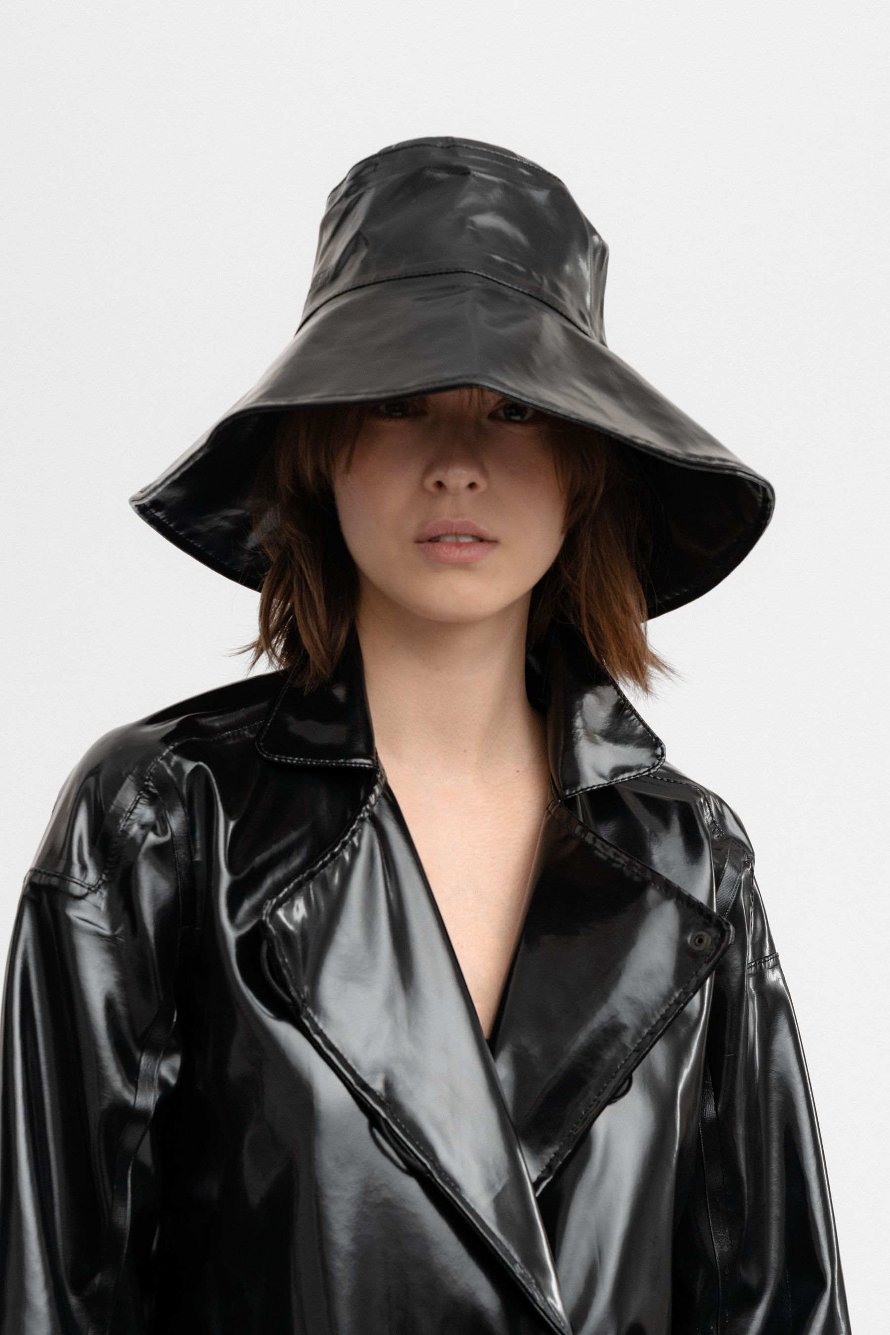 stutterheim bockholmen opal bucket hat black accessories hats-and-scarves bucket-hats