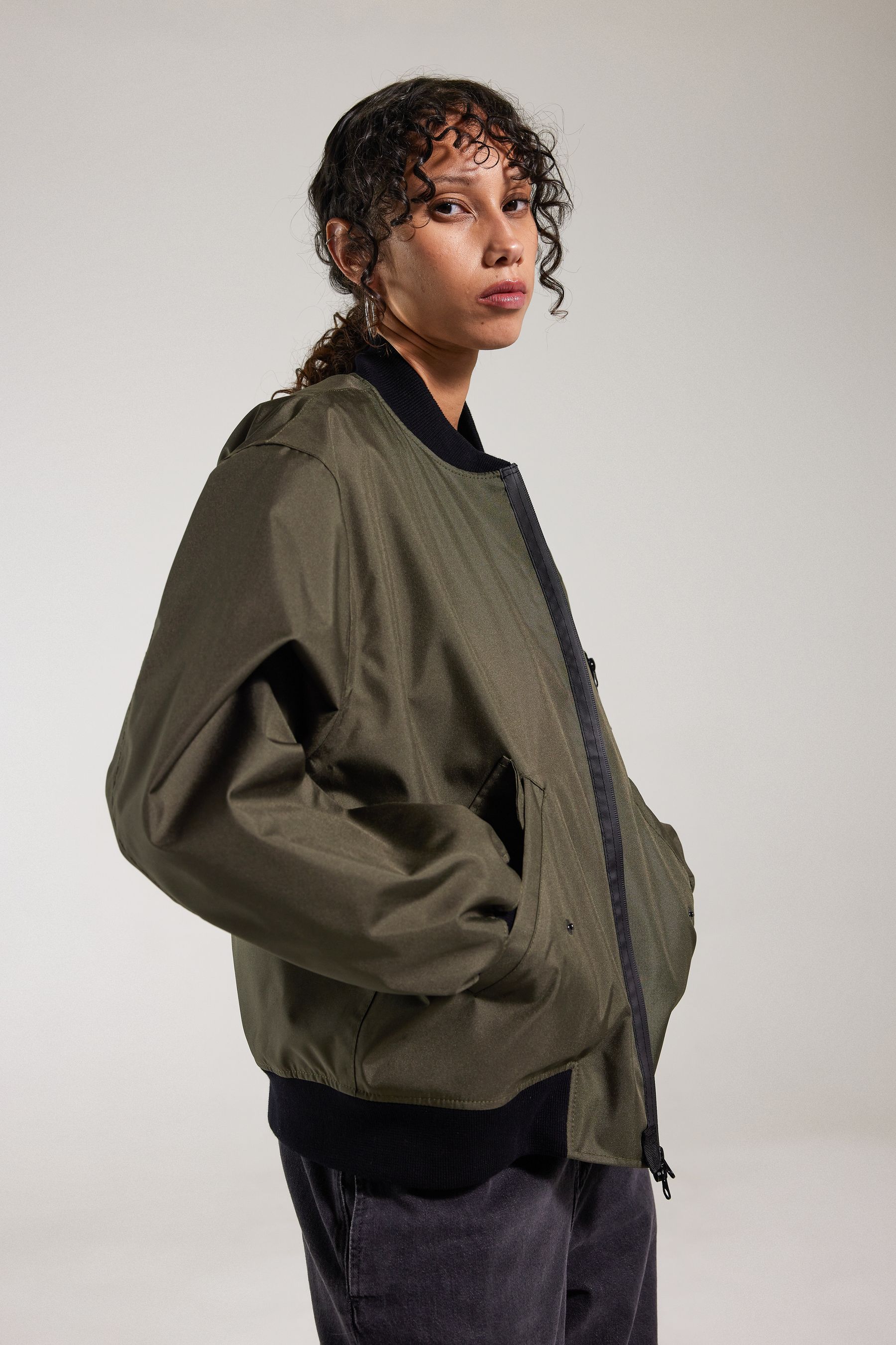 stutterheim bredsand bomber jacket green women jackets