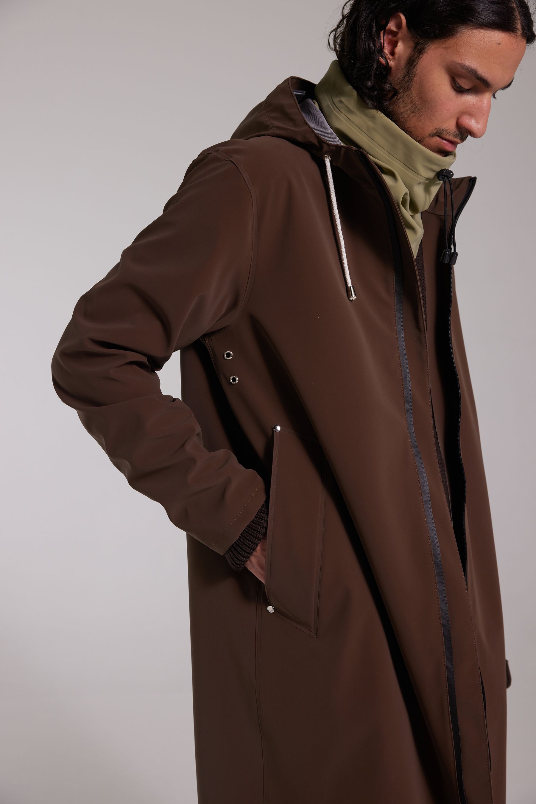 stutterheim camden lightweight matte parka dark brown men jackets parkas