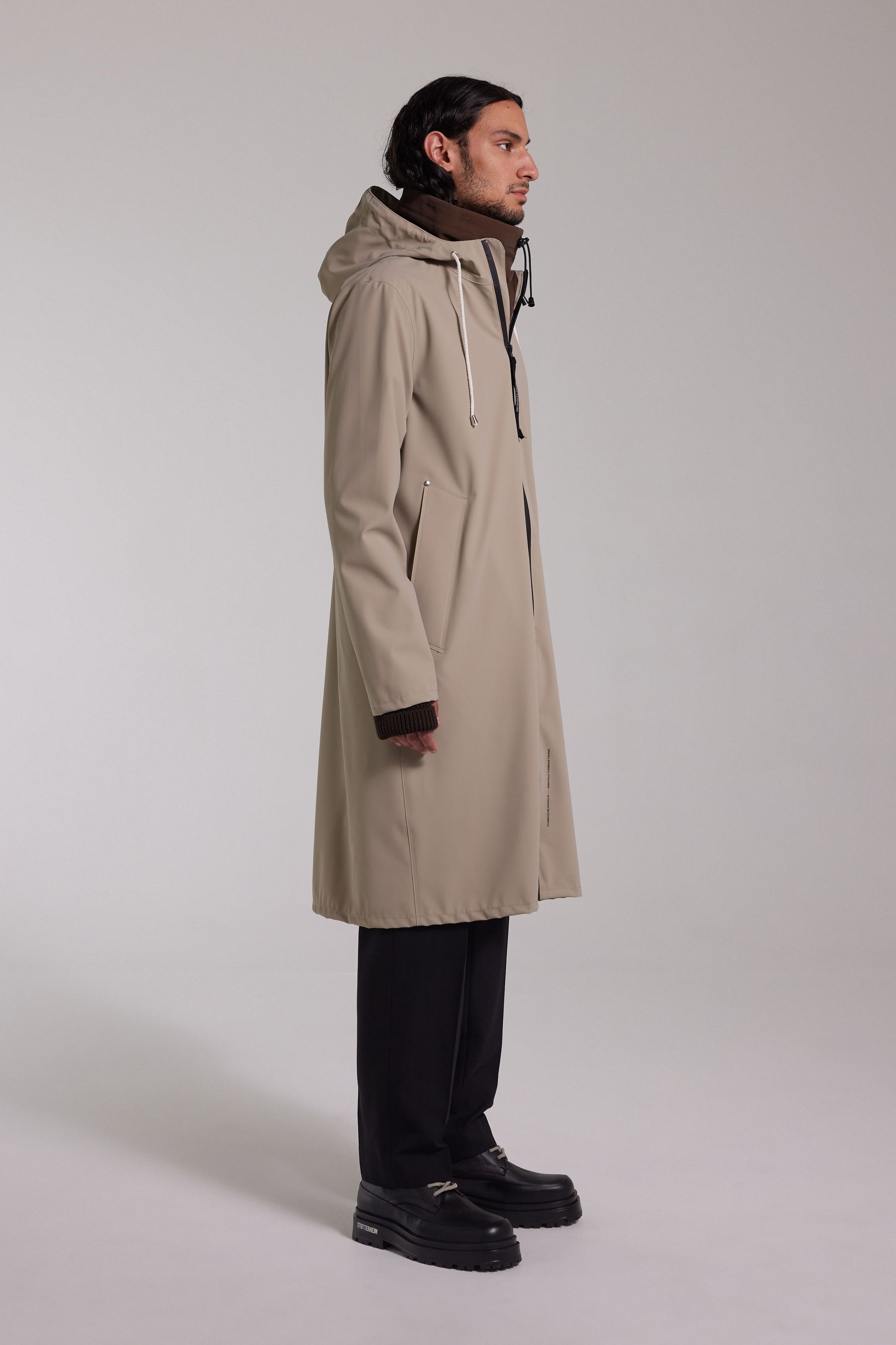 stutterheim camden lightweight matte parka potato men jackets parkas