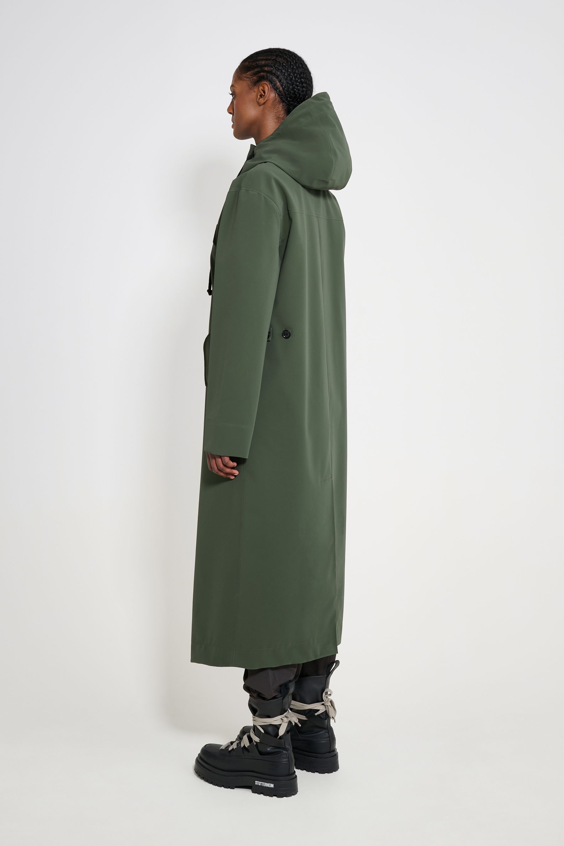 stutterheim chatham matte raincoat green women jackets long-raincoats