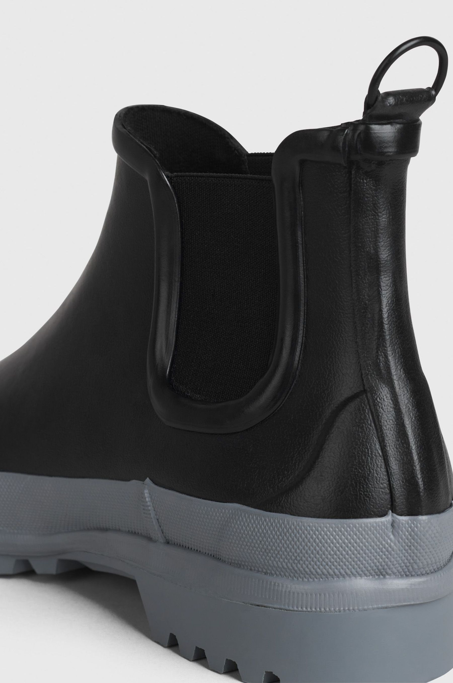 stutterheim chelsea rainwalker black/grey footwear rain-boots