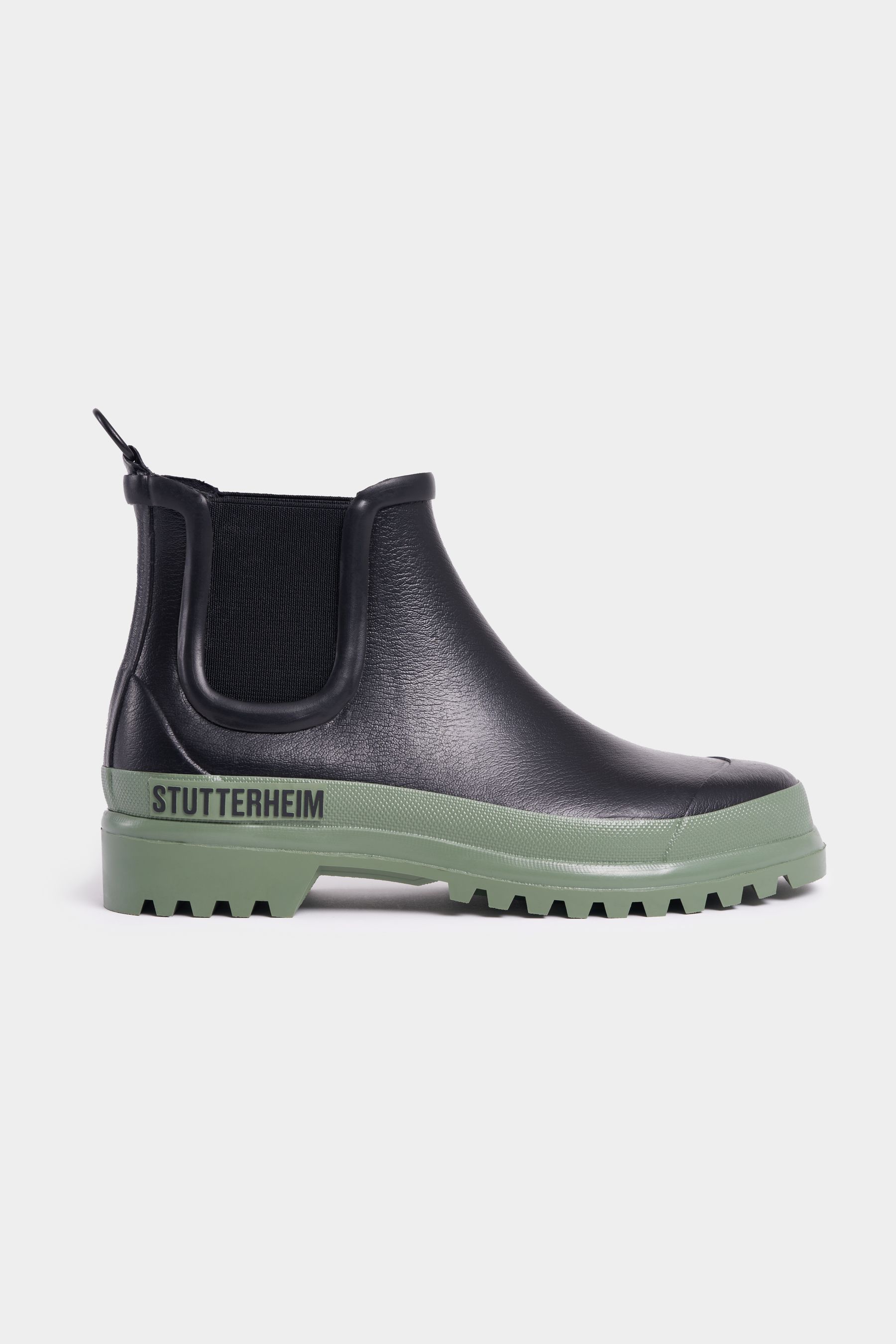 stutterheim chelsea rainwalker black/loden green footwear chelsea-boots