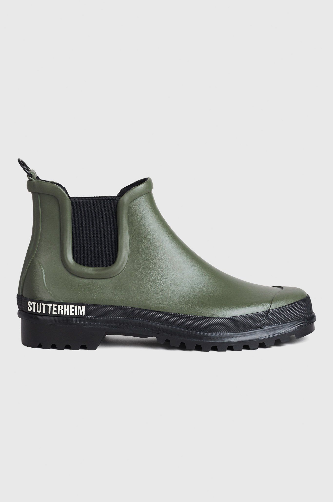 Chelsea Rainwalker Black