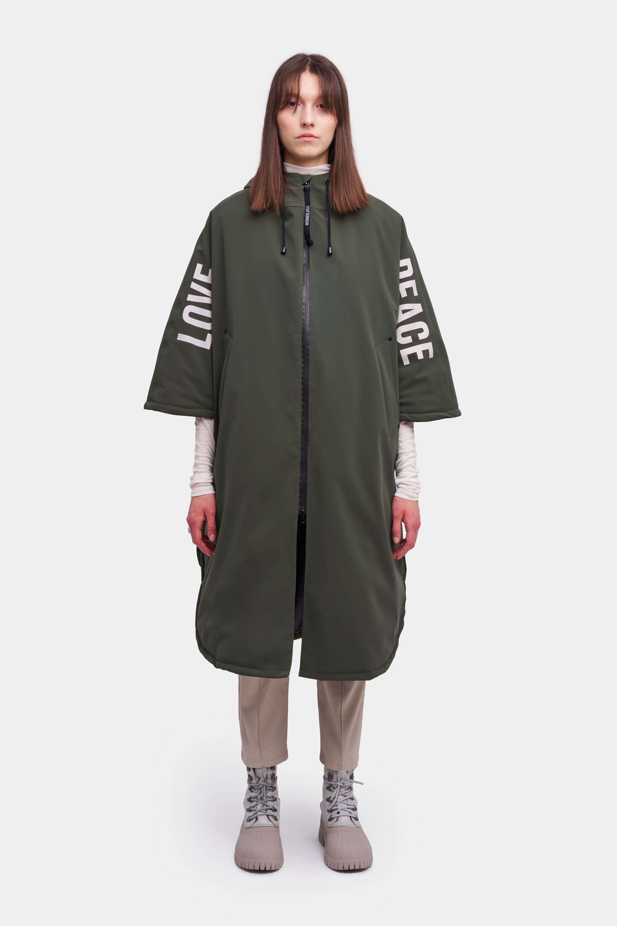 stutterheim concert matte winter poncho dark green women jackets ponchos