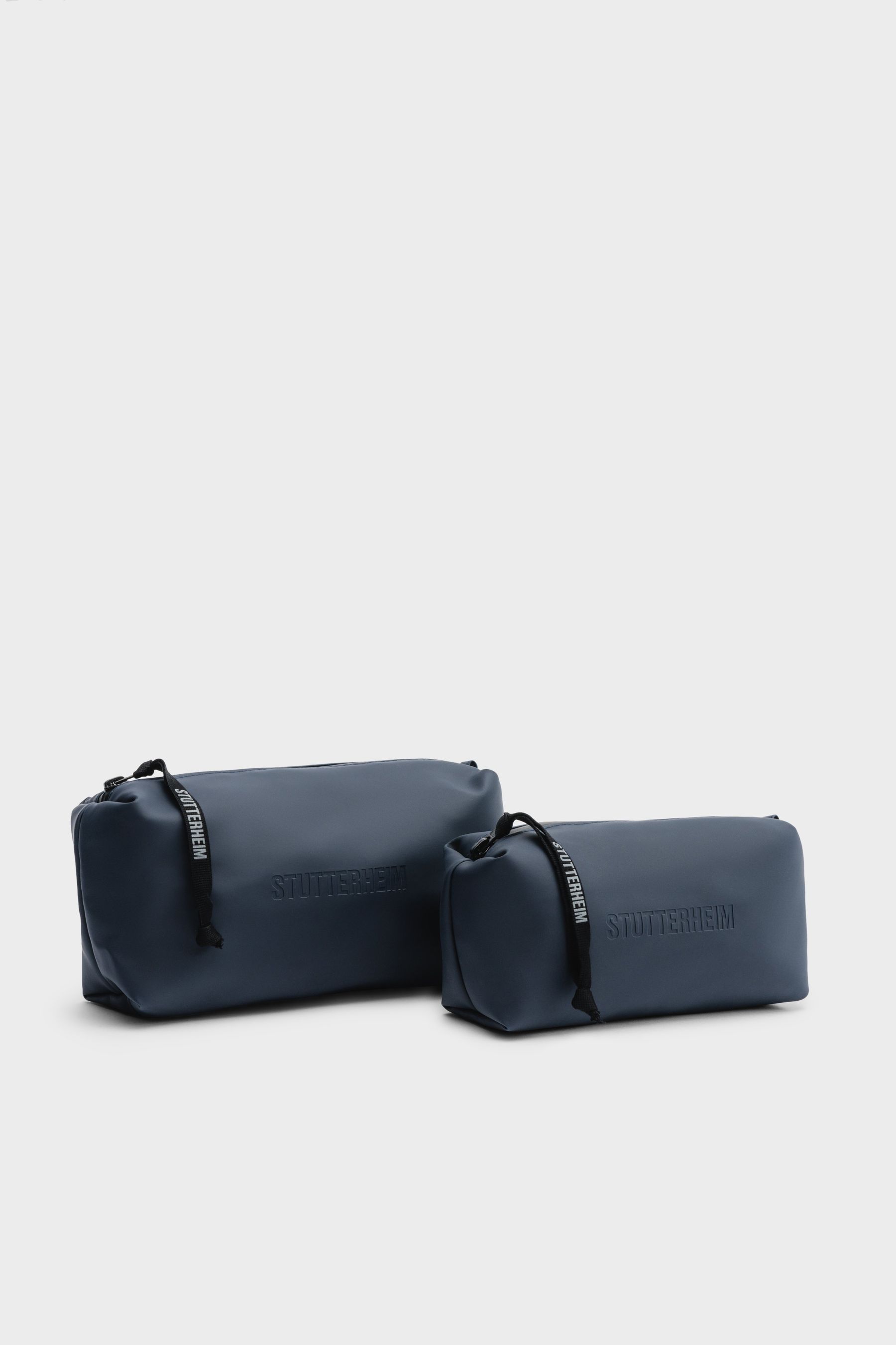 stutterheim container large wash bag navy accessories bags wash-bags