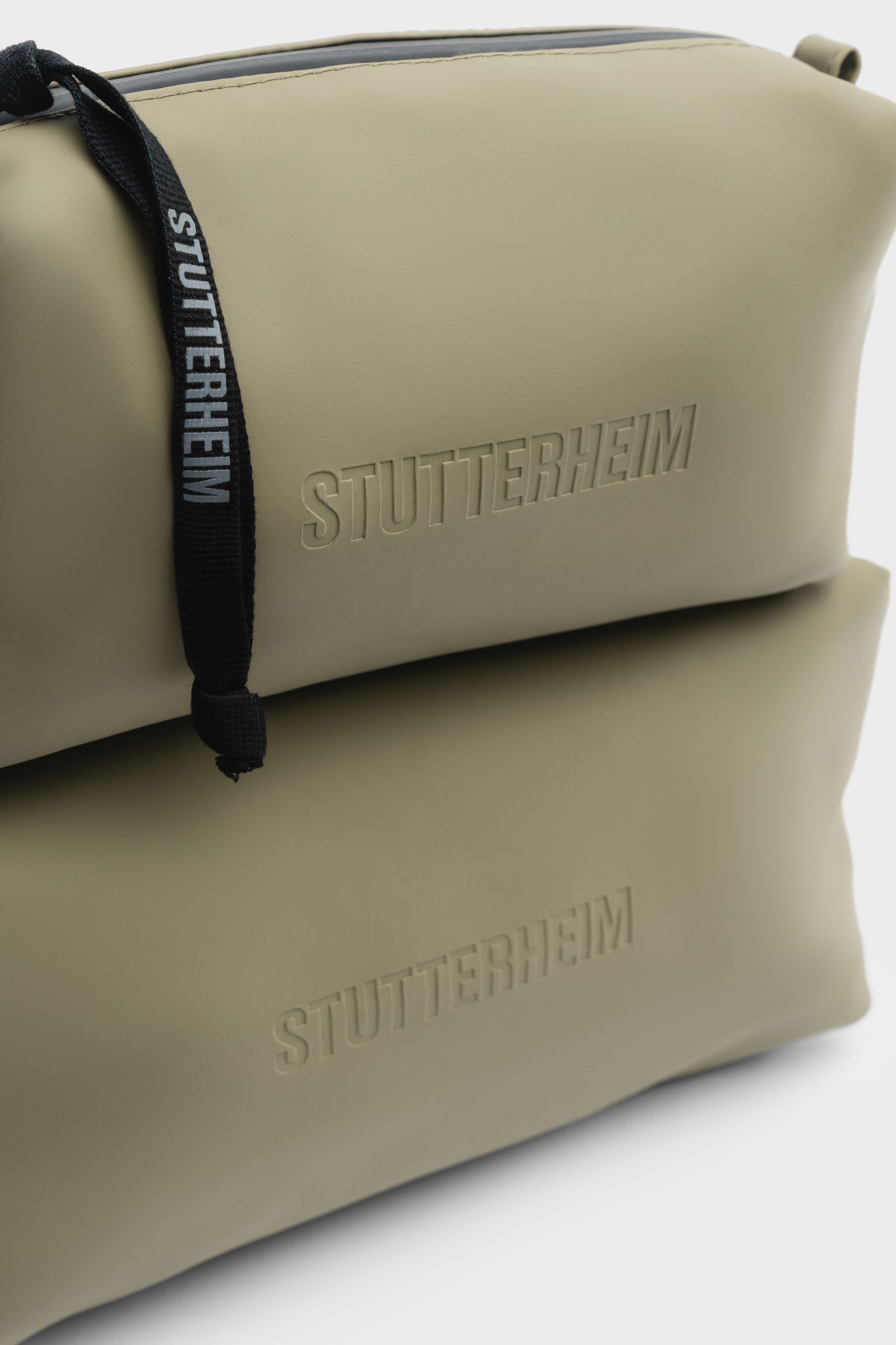 stutterheim container small wash bag aloe accessories bags wash-bags