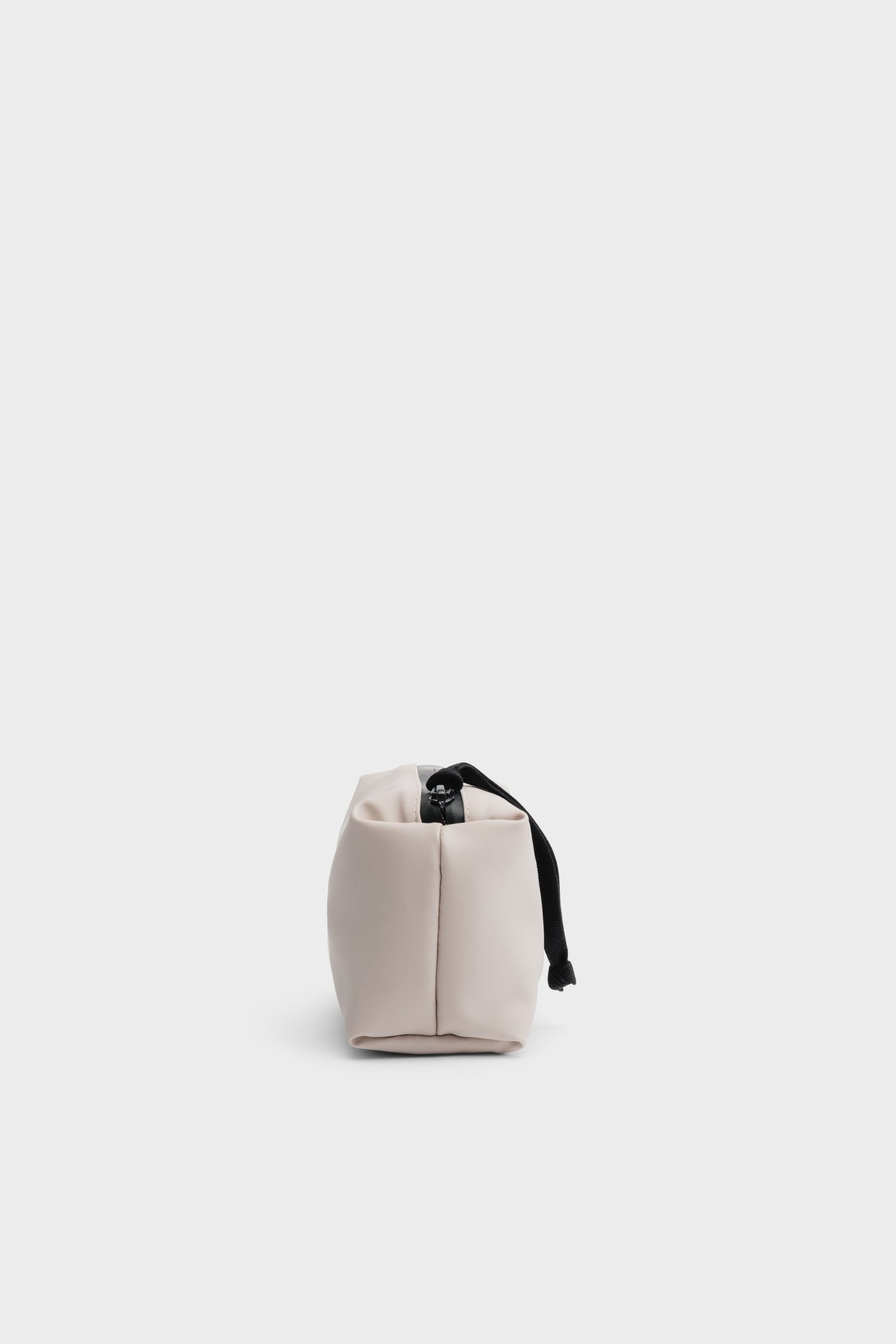 stutterheim container small wash bag light sand accessories bags wash-bags