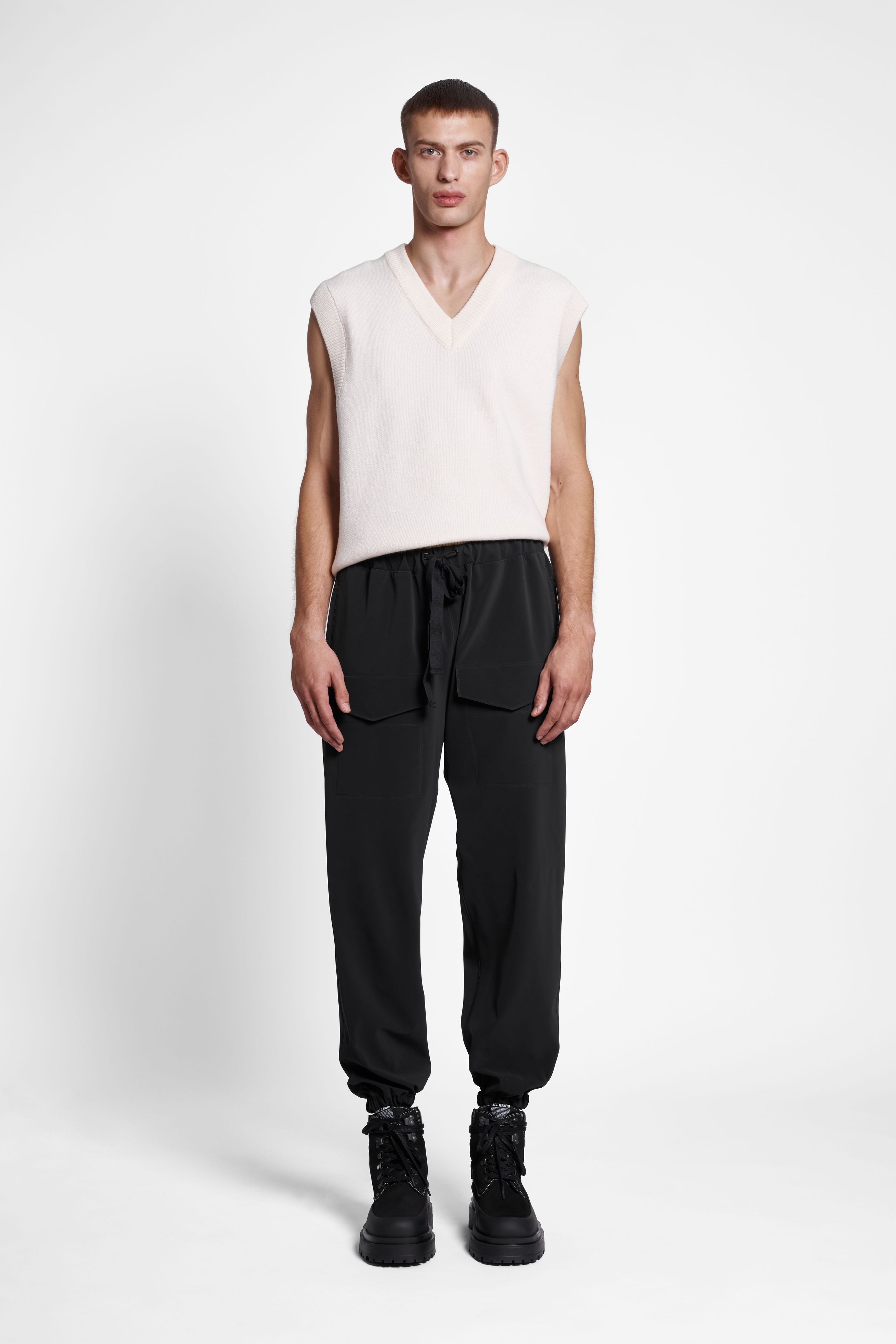stutterheim dala matte trousers black men