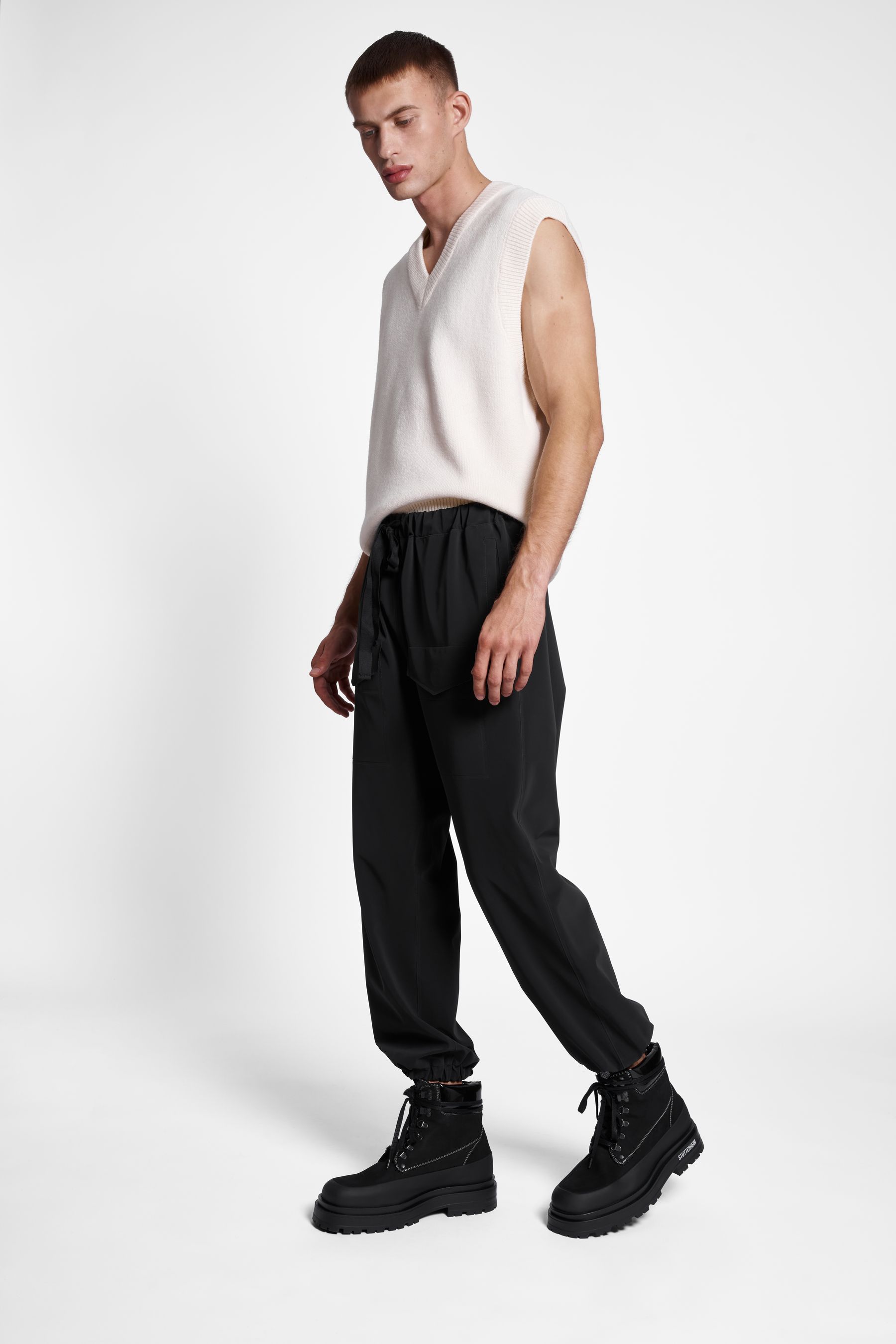 stutterheim dala matte trousers black men