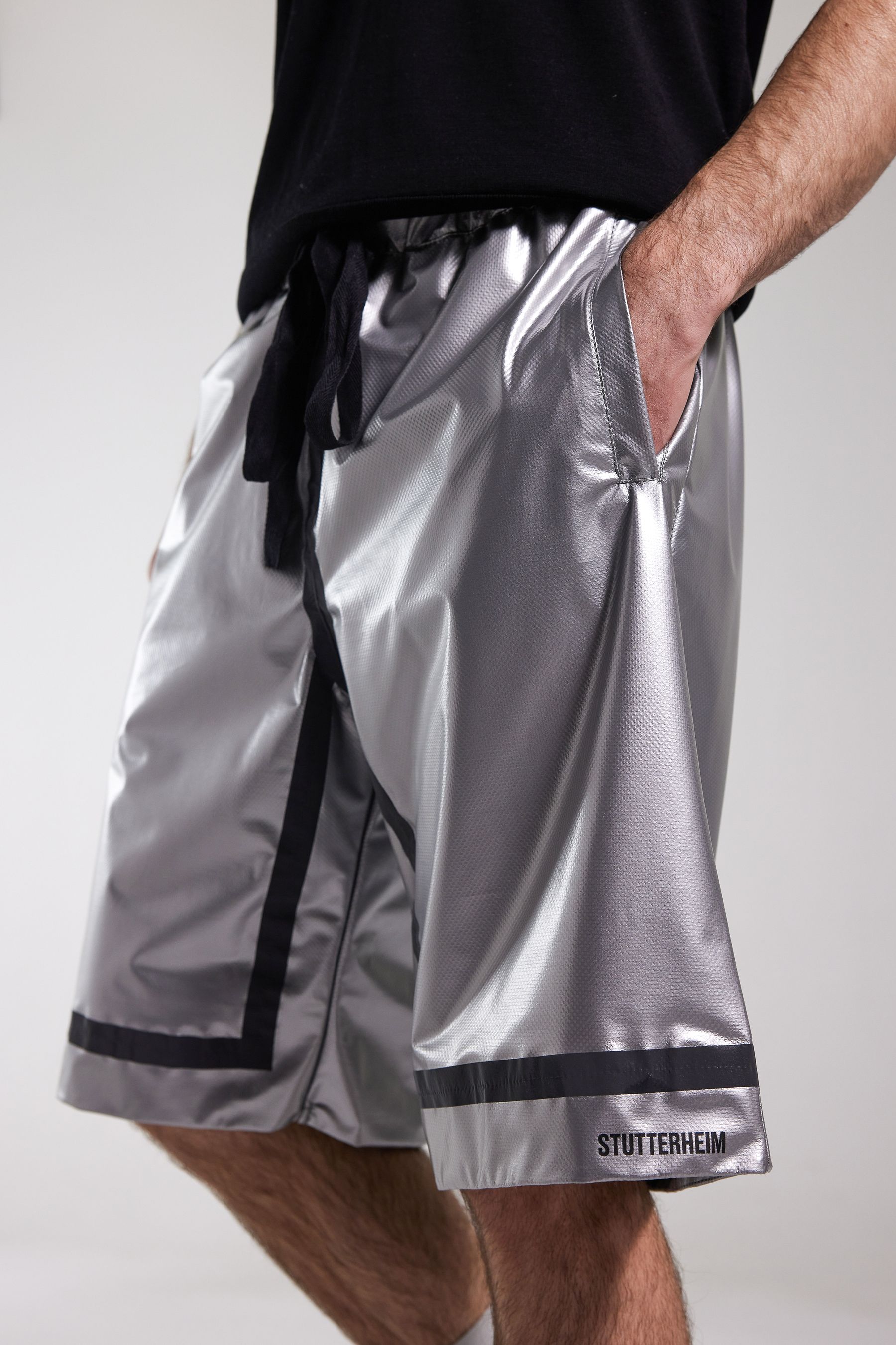 stutterheim dala shorts silver men