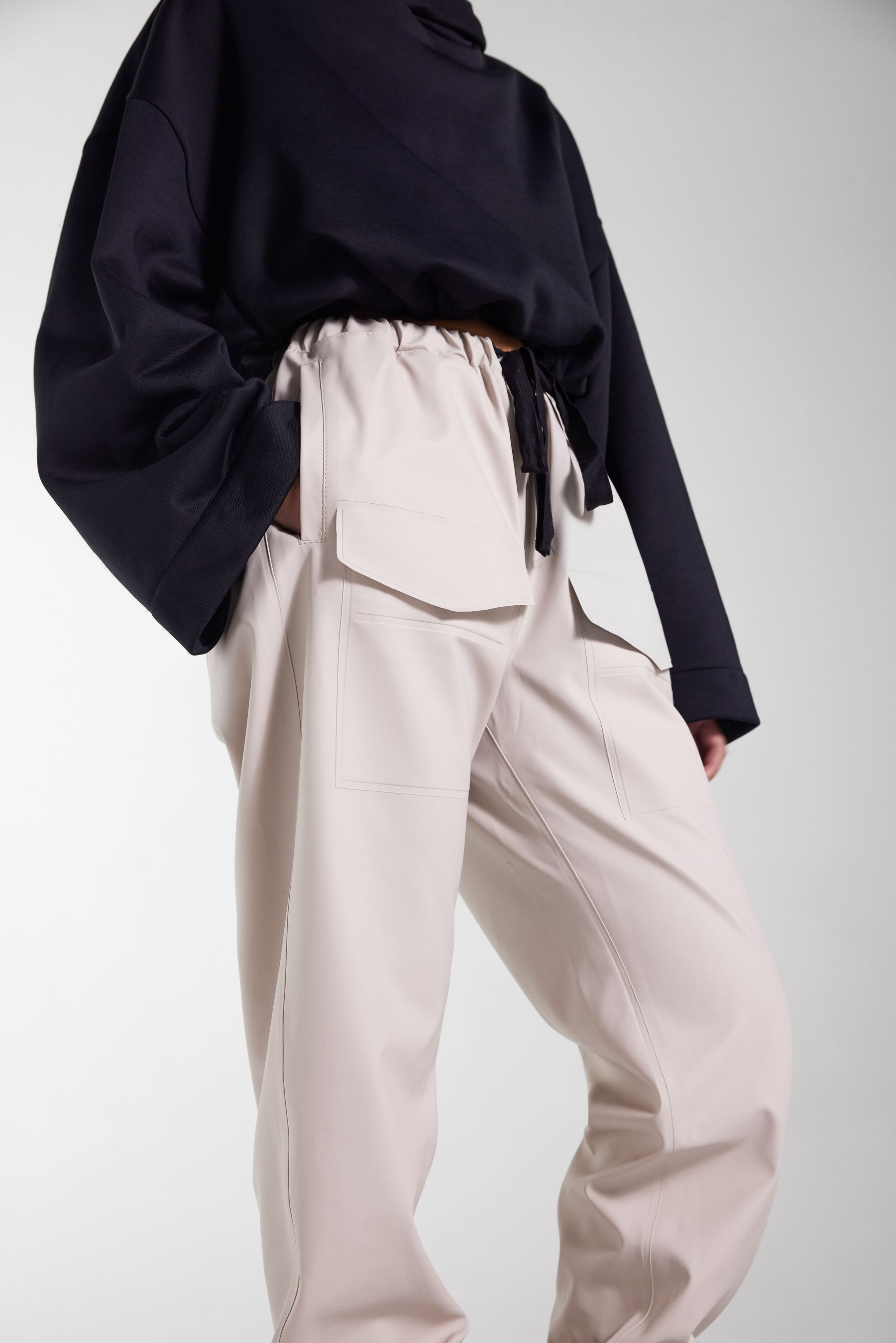 stutterheim dala trousers light sand women bottoms