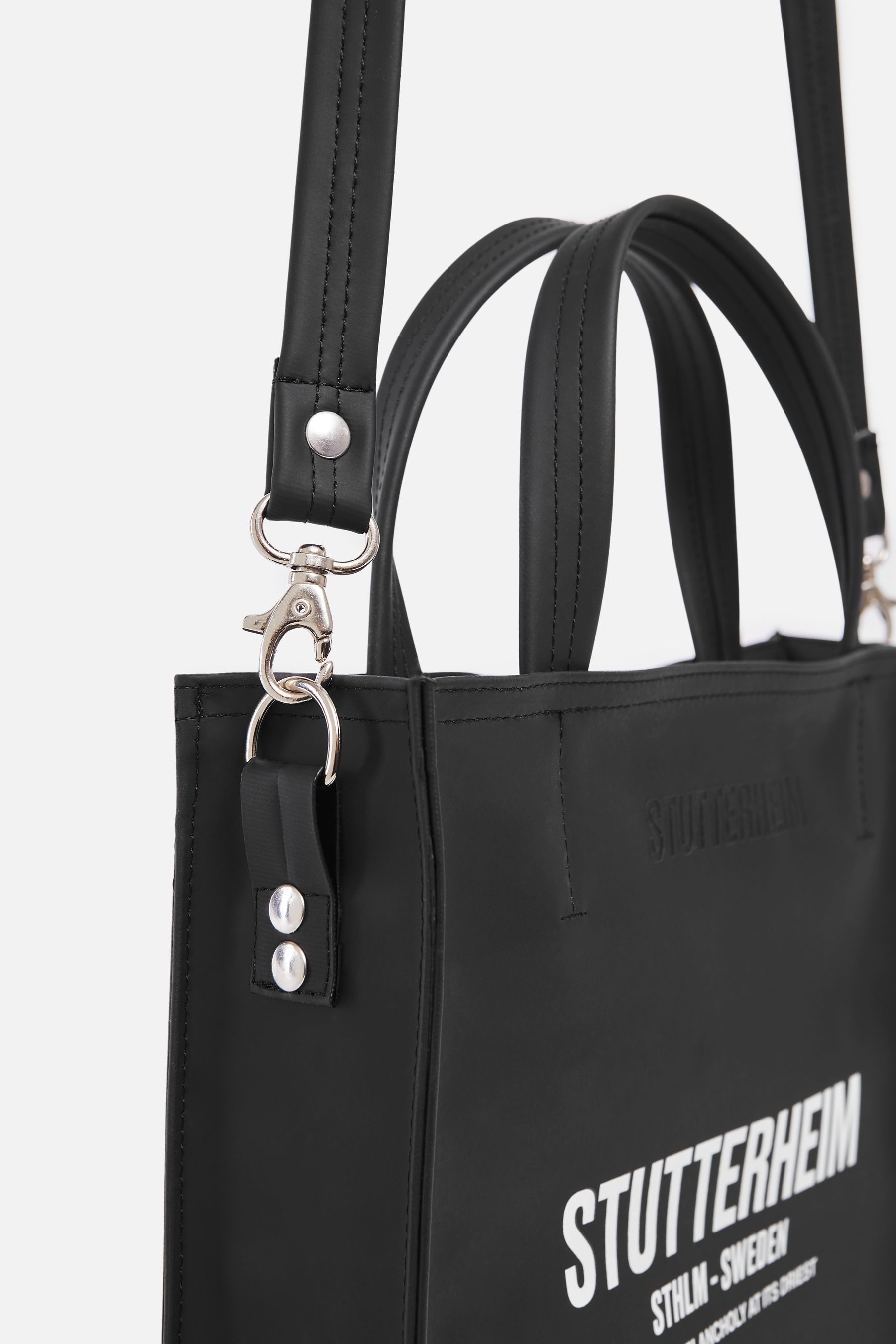 stutterheim djursholm bag black accessories bags tote-bags