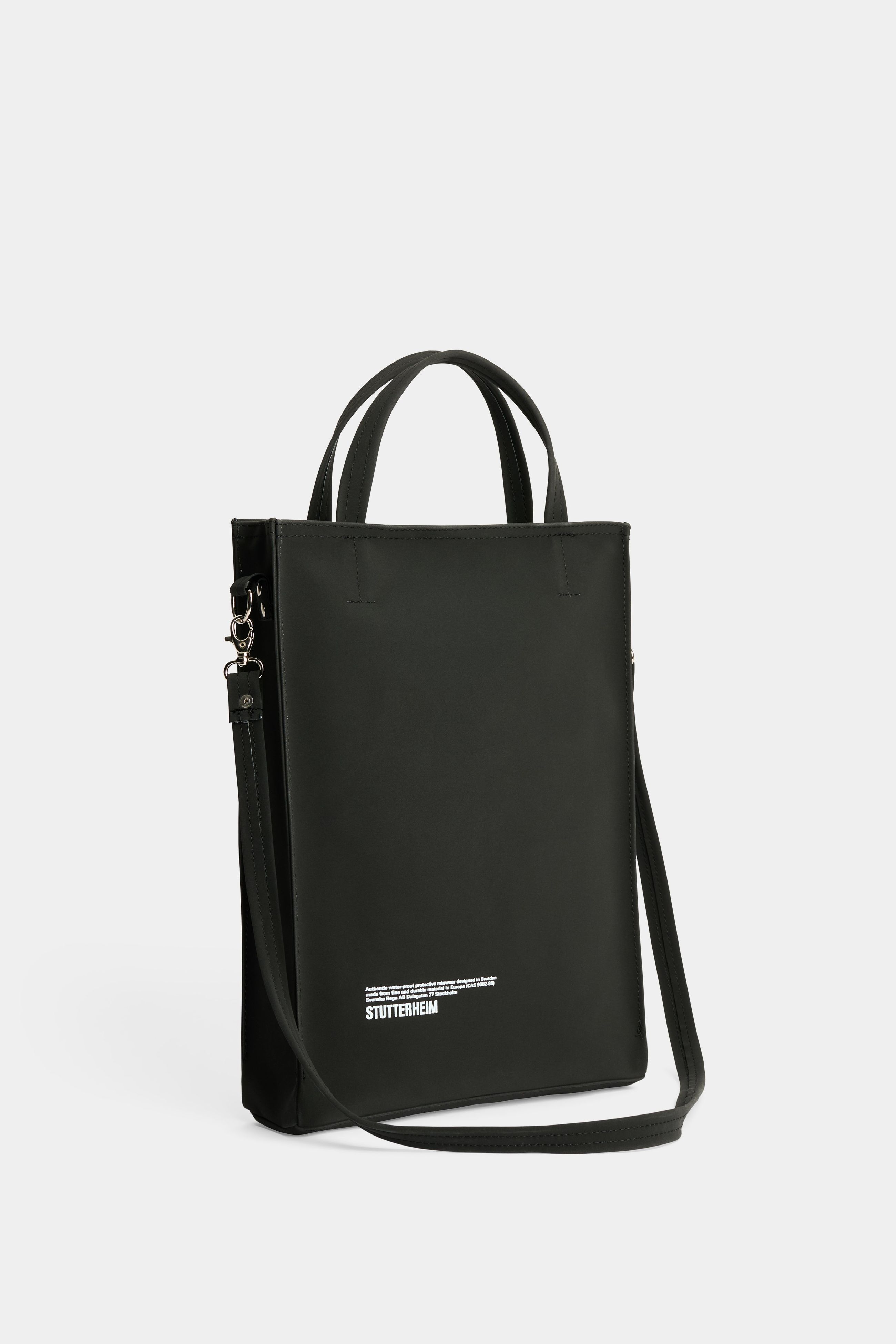 Stutterheim Djursholm Bag Matte In Black