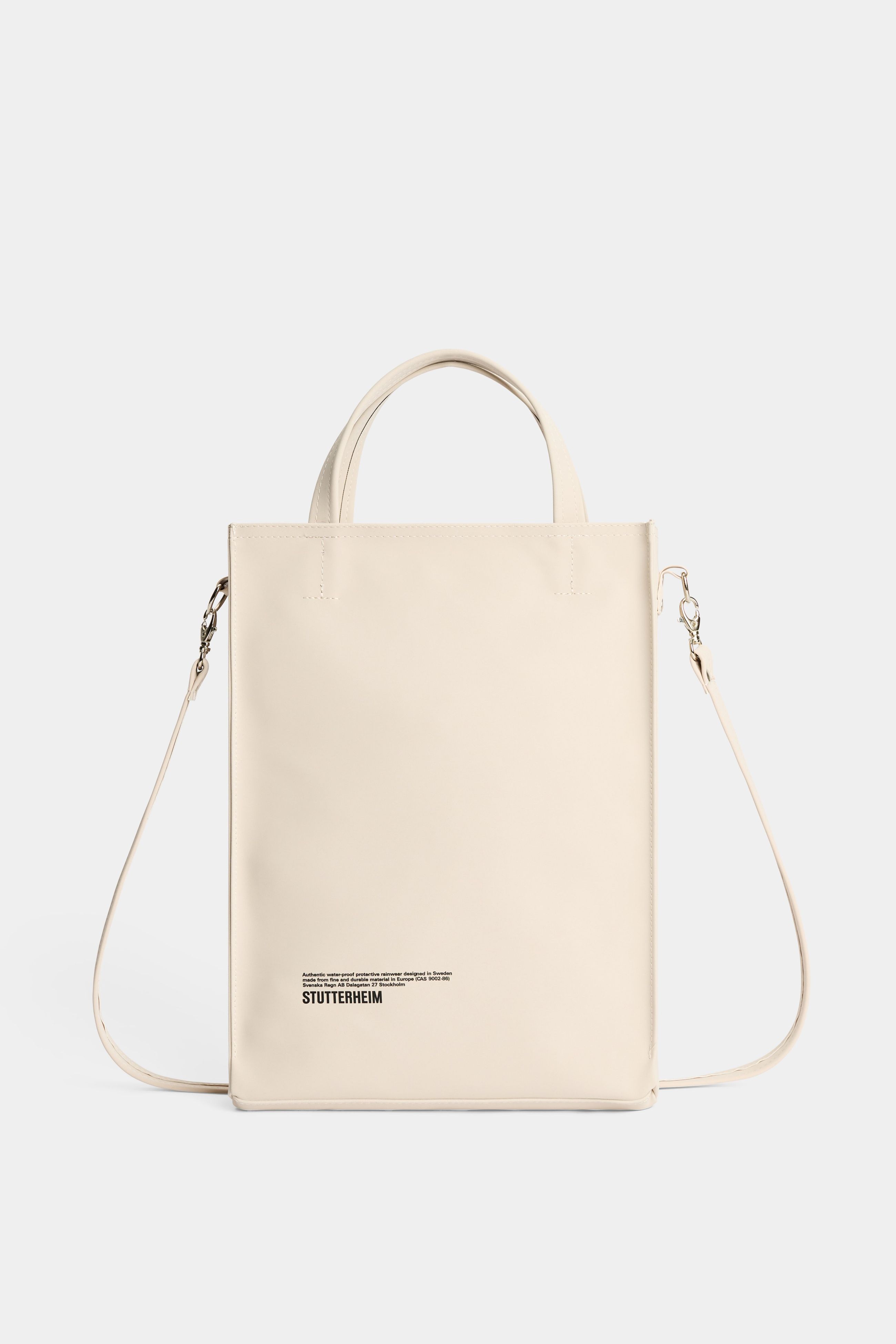stutterheim djursholm bag matte light sand accessories bags tote-bags