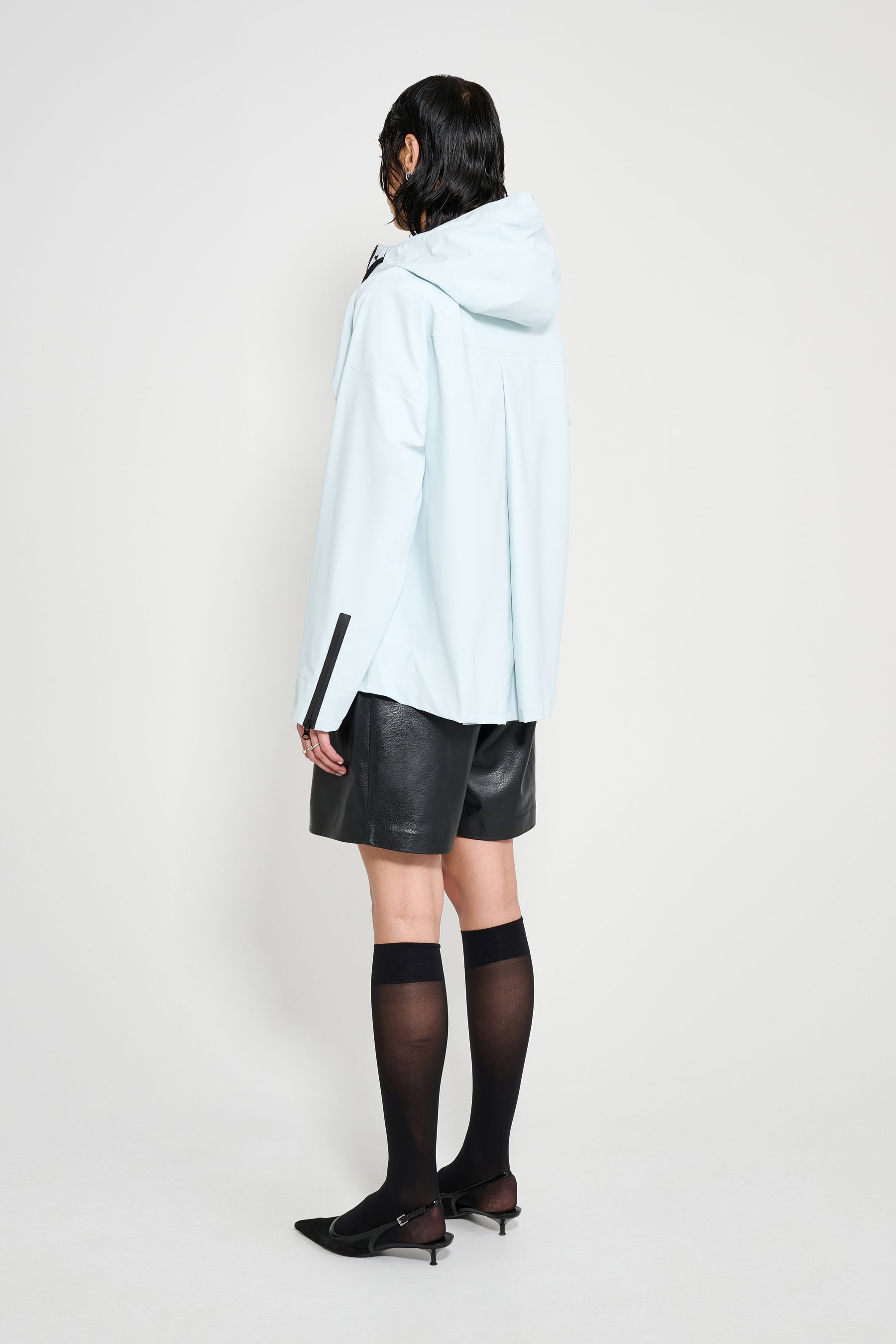 stutterheim faversham matte raincoat frost grey women jackets