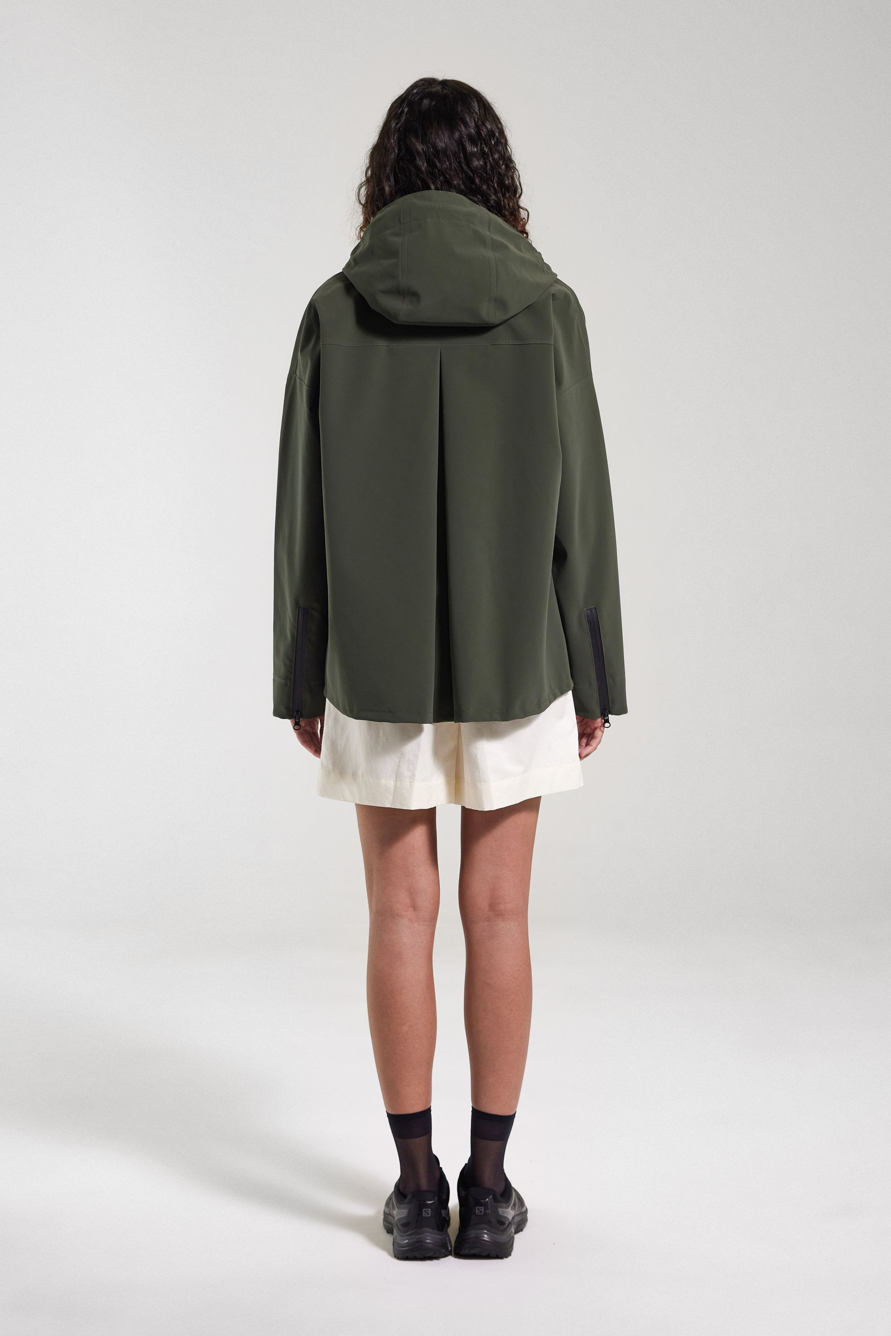 stutterheim faversham matte raincoat green women jackets raincoats