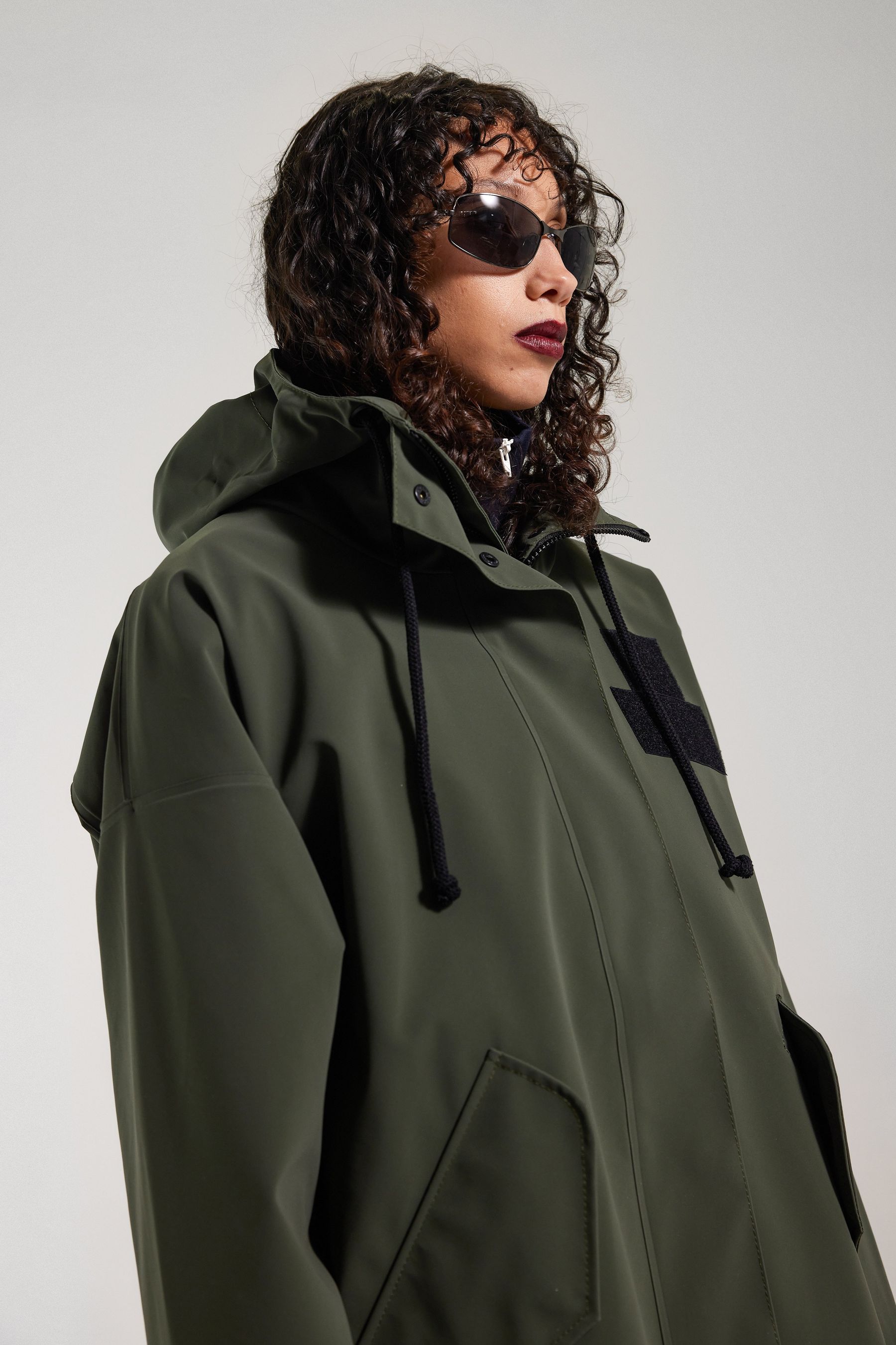 stutterheim faversham matte raincoat green women jackets raincoats