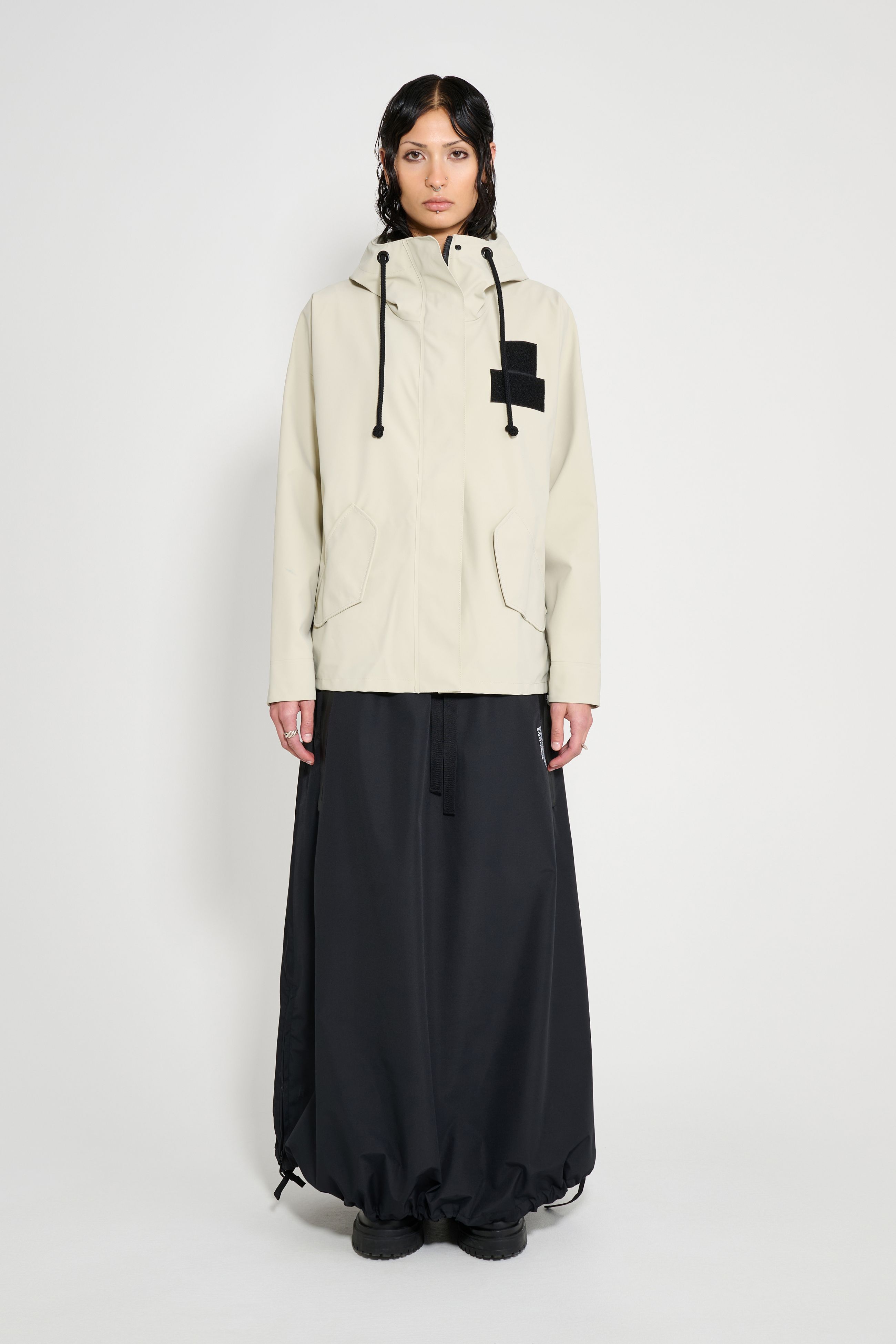 stutterheim faversham matte raincoat pelican women jackets