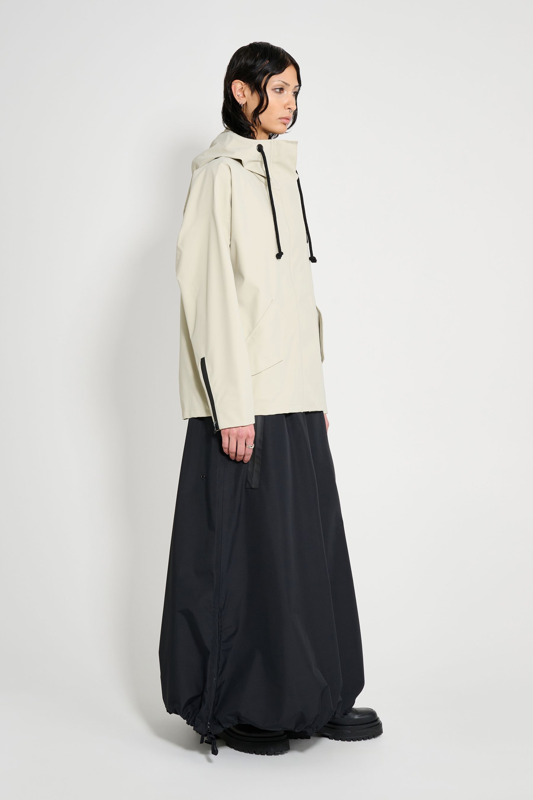 stutterheim faversham matte raincoat pelican women jackets