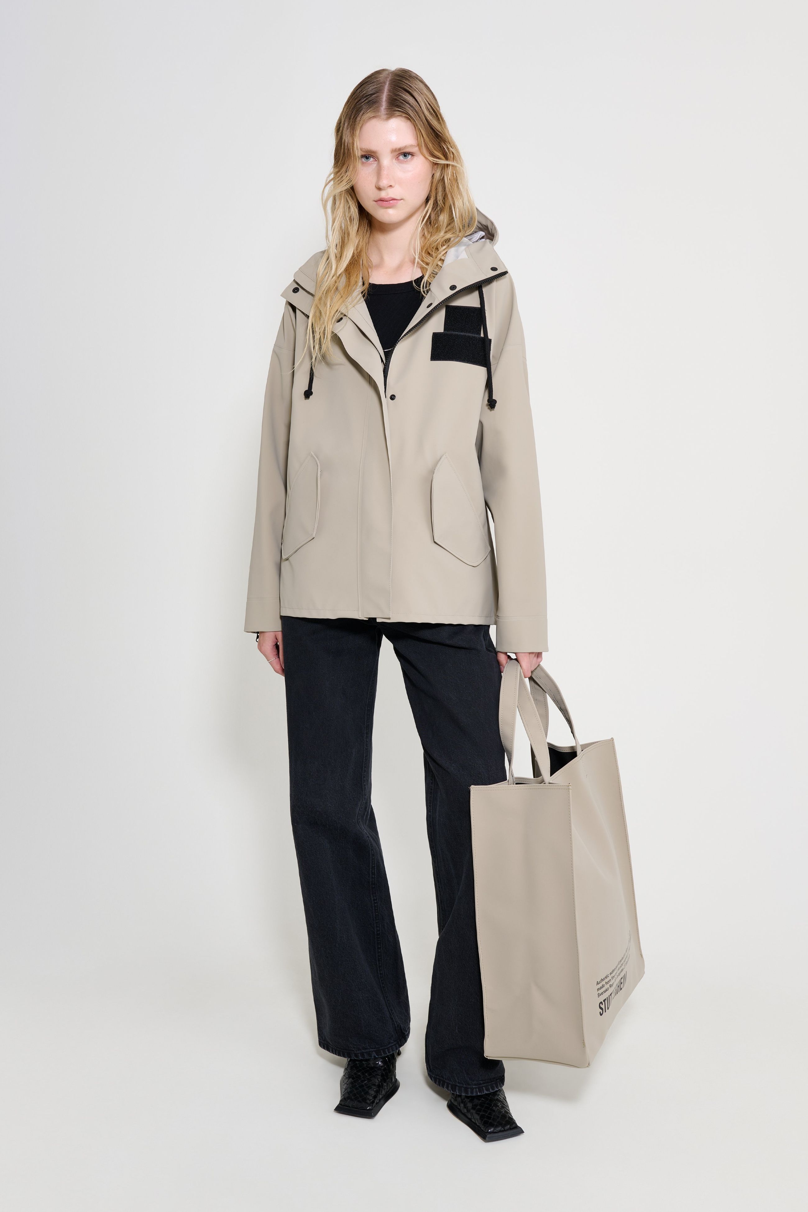 stutterheim faversham matte raincoat potato women jackets