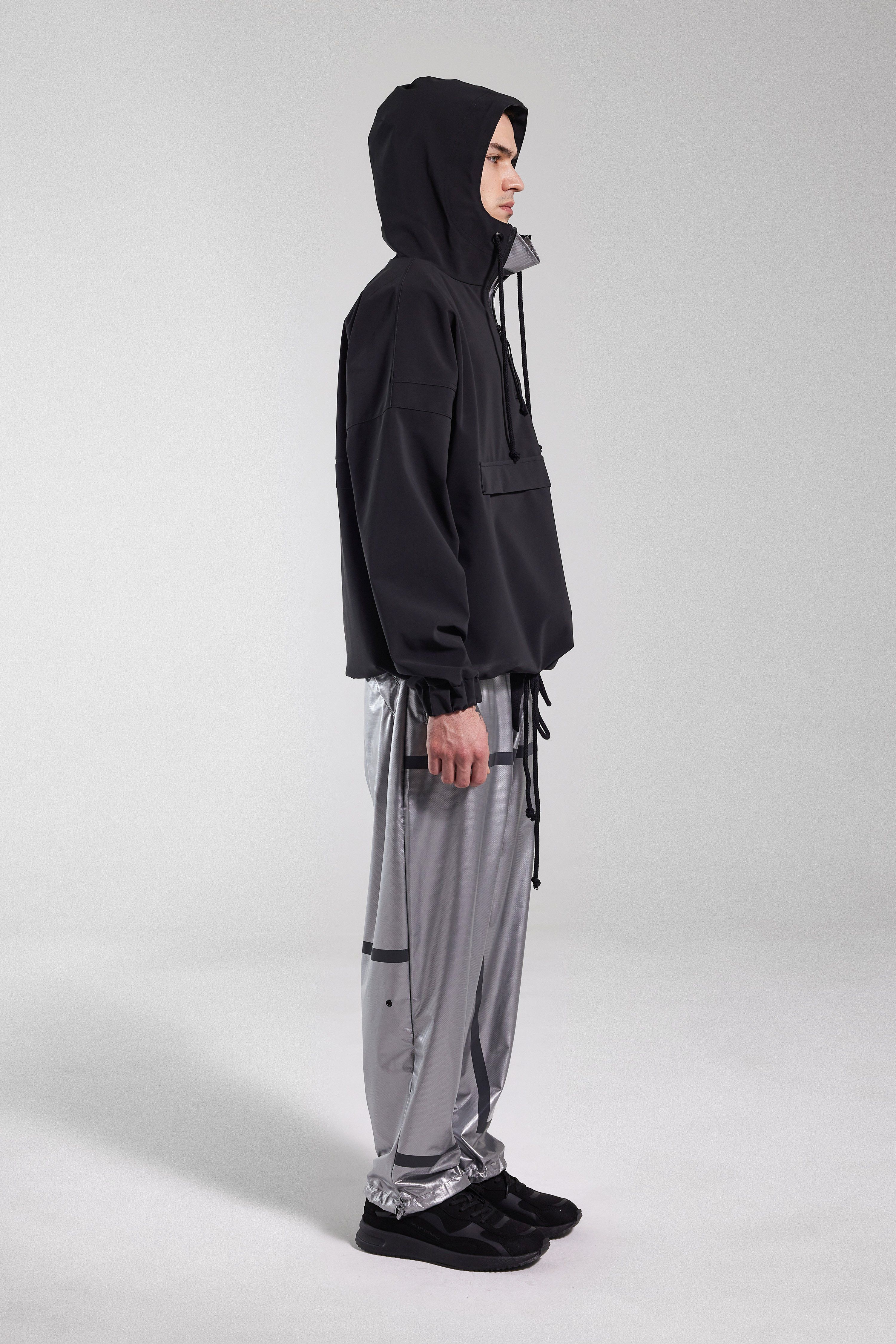 Forsa Matte Anorak Black | STUTTERHEIM US