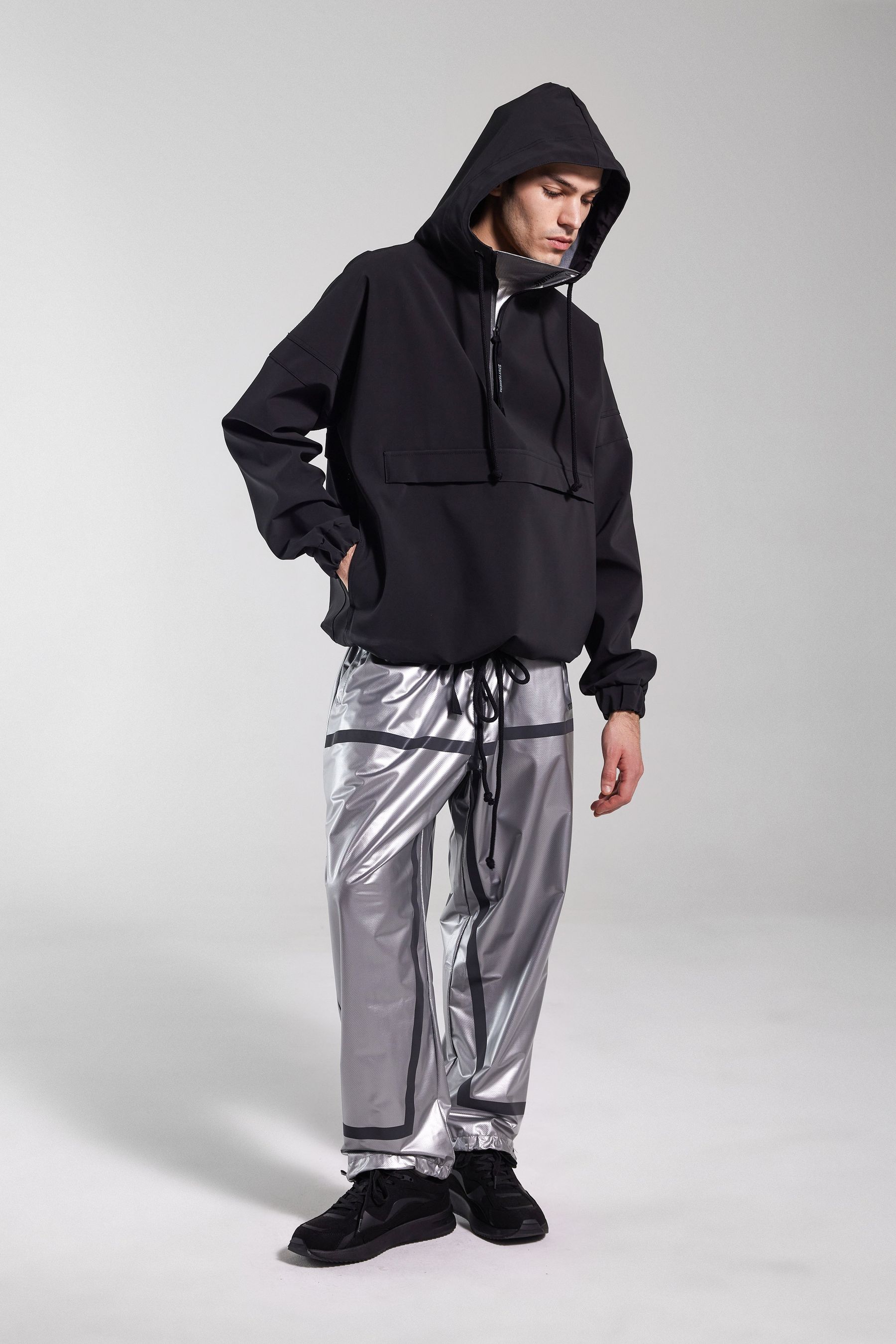 stutterheim forsa matte anorak black men jackets raincoats