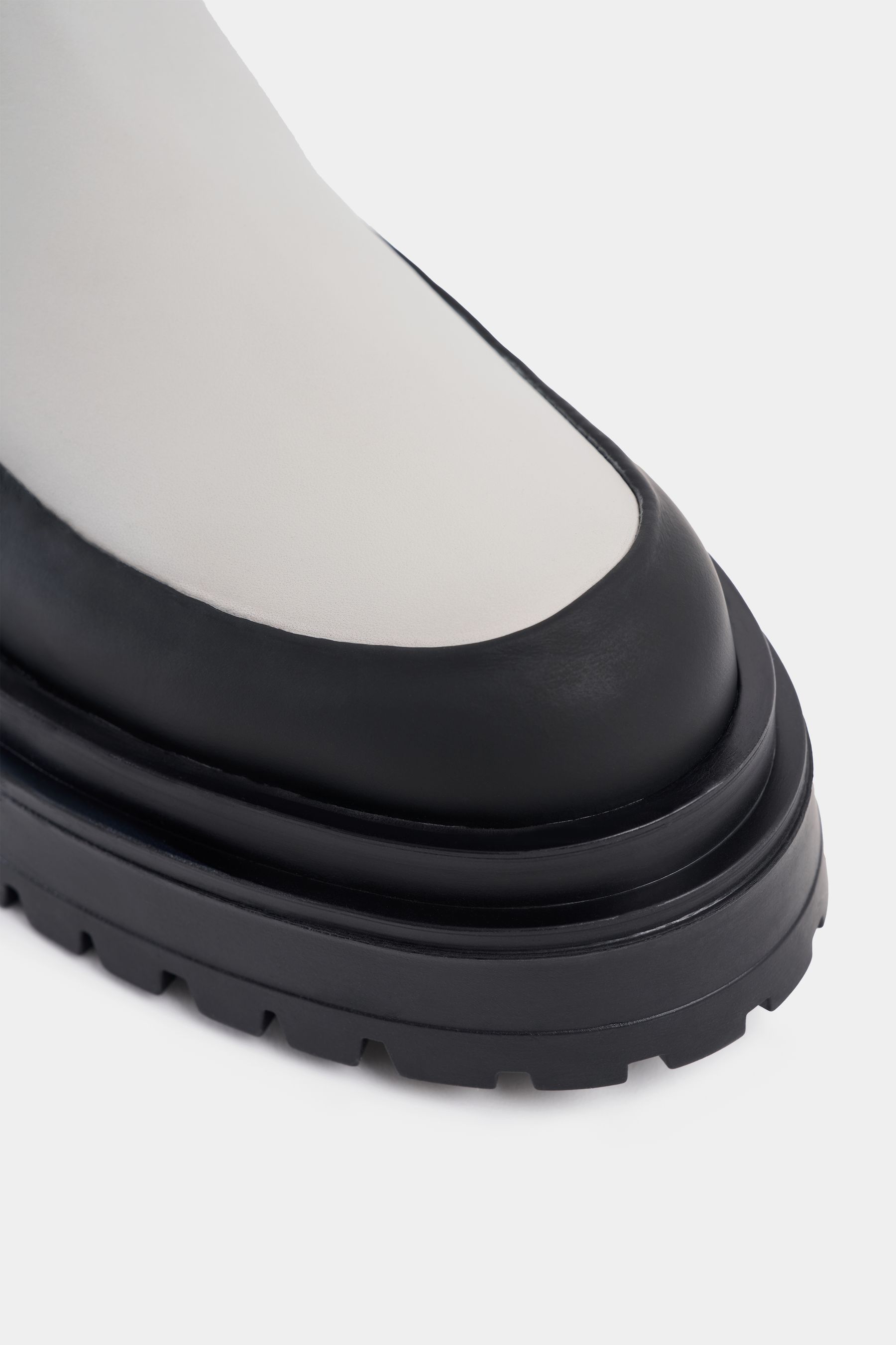 stutterheim high walker leather boots ivory footwear chelsea-boots