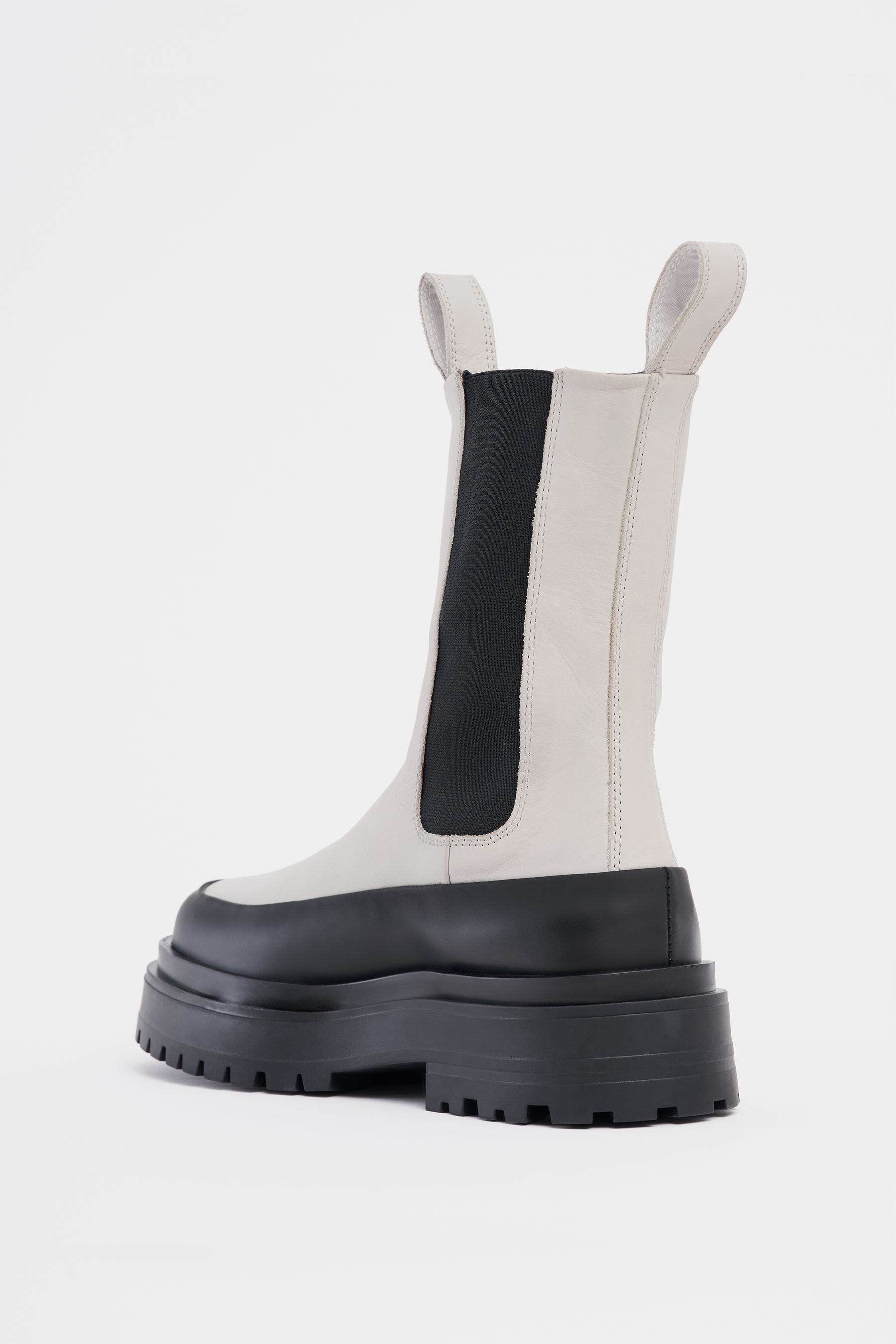 stutterheim high walker leather boots ivory footwear chelsea-boots